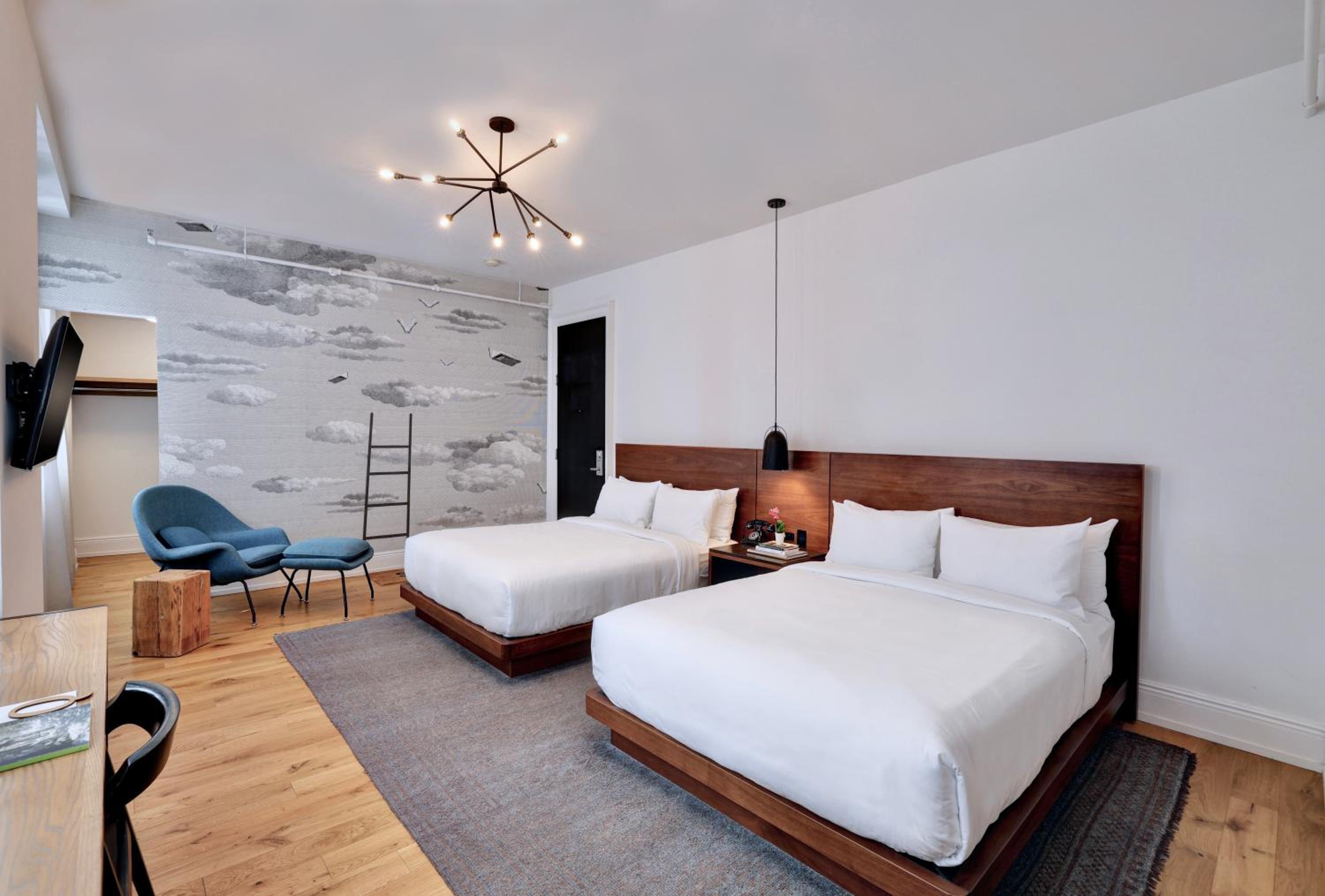 Queen Room with Two Queen Beds - Photo 1