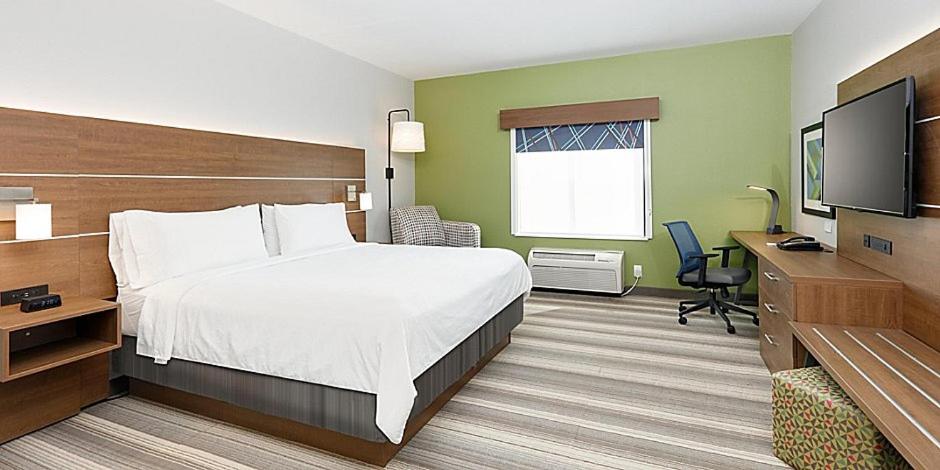 Standard Room - Photo 1