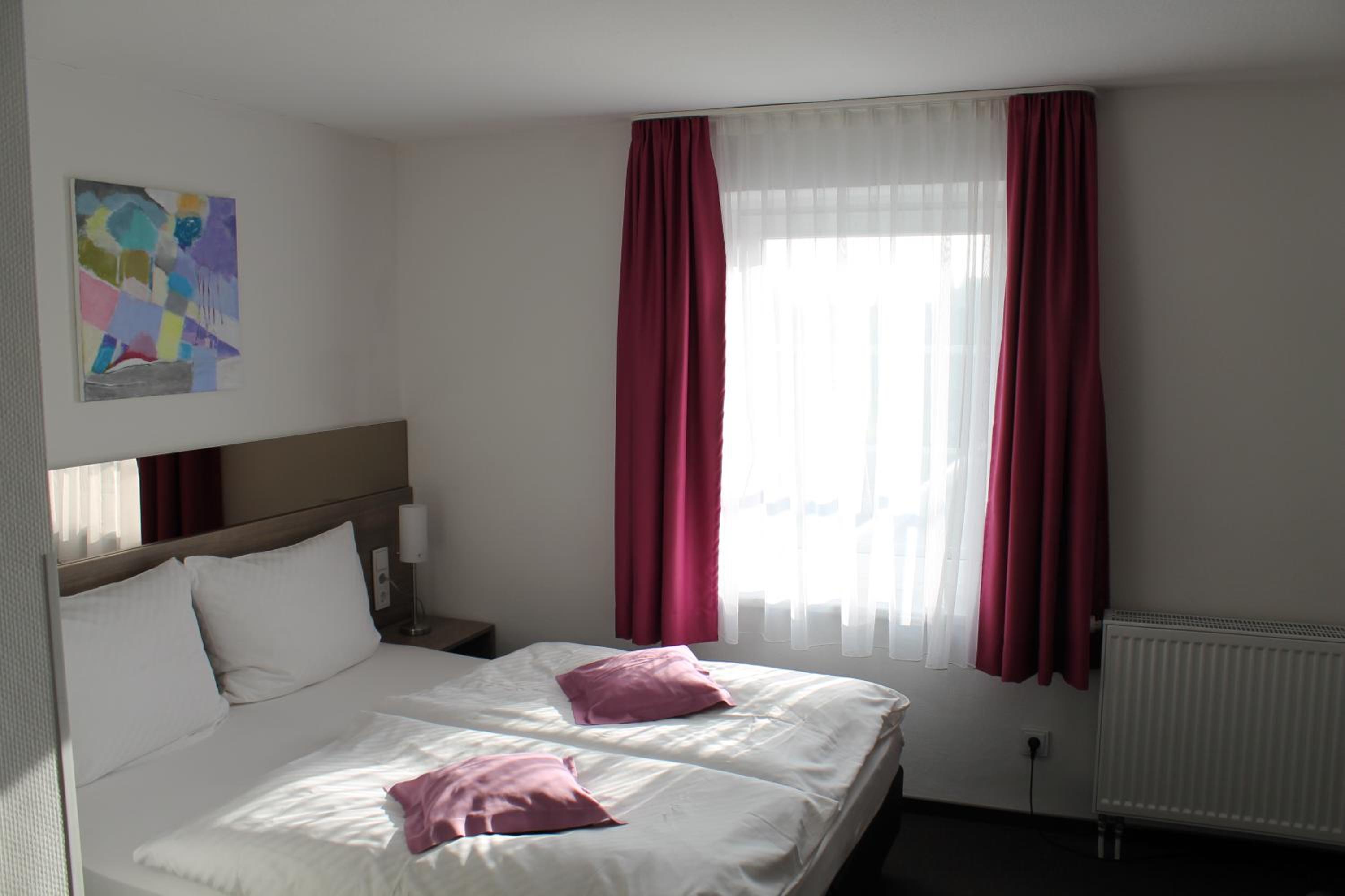 Economy Double or Twin Room - Photo 1