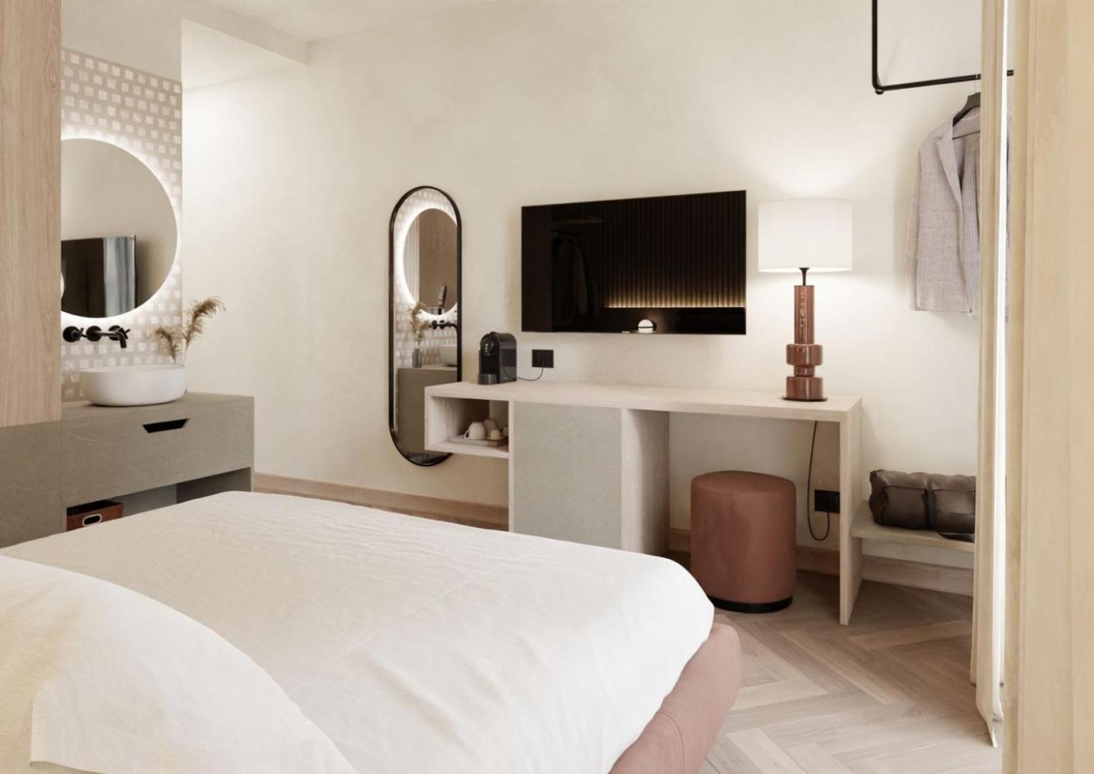 Deluxe Double Room with Lake View photo 3