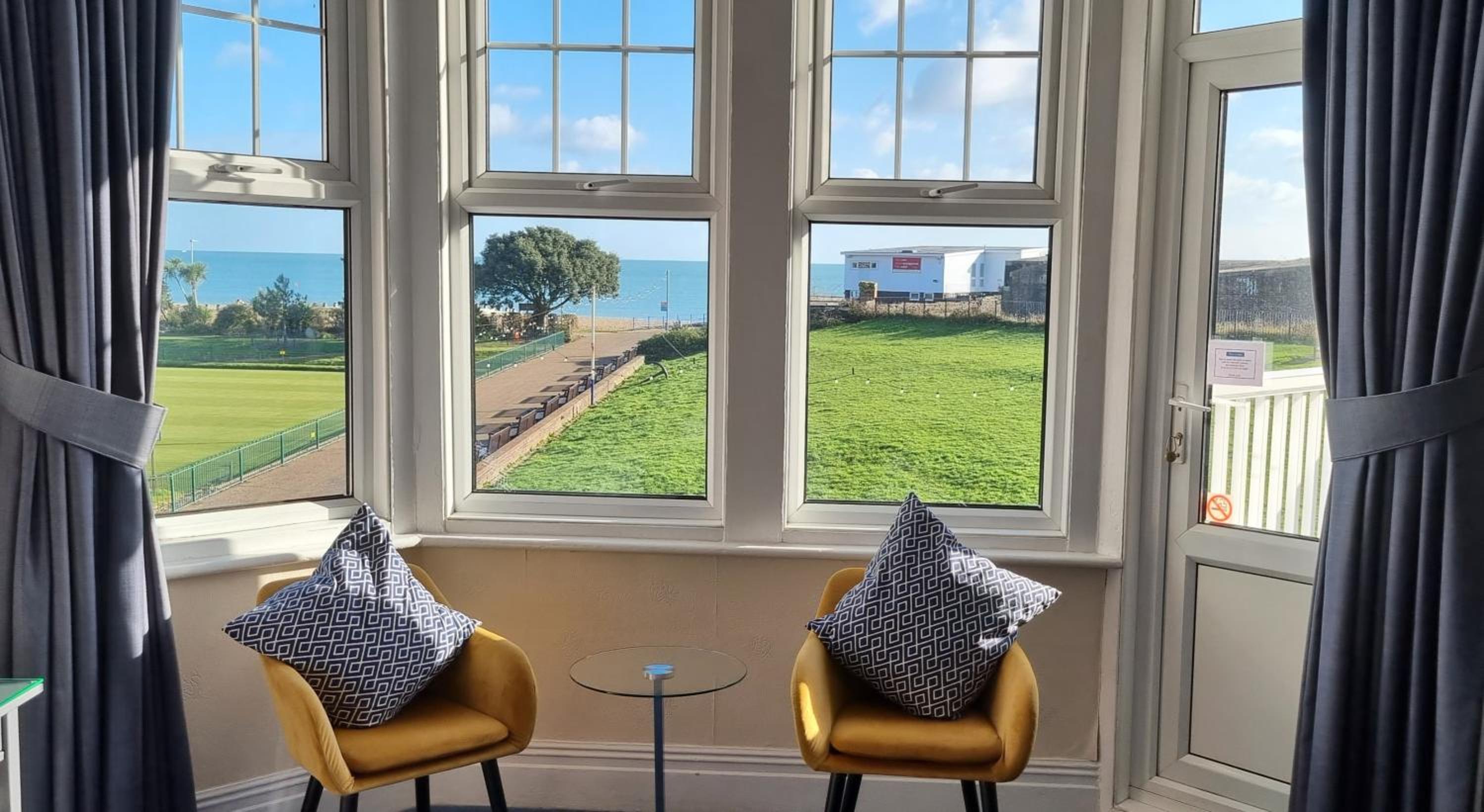Superior Double or Twin Room with Sea View photo 3