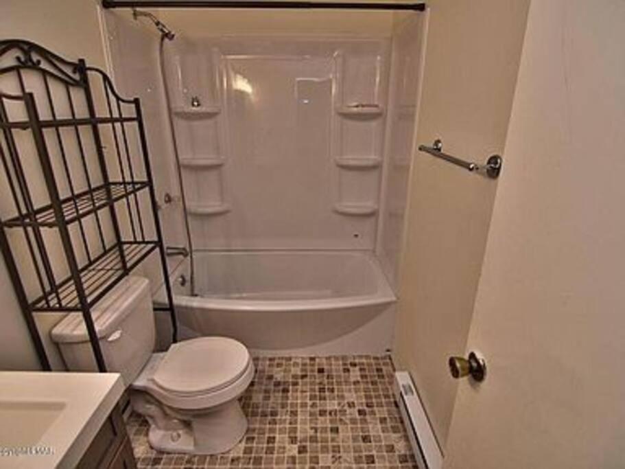 Three-Bedroom Chalet - Photo 10