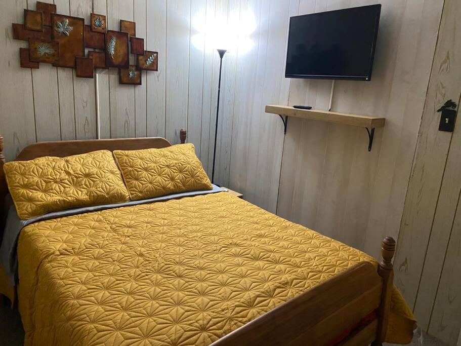 Three-Bedroom Chalet - Photo 7