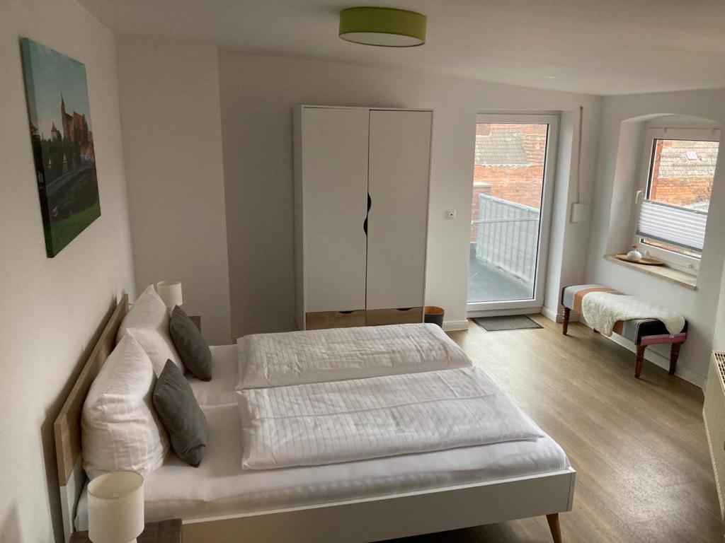 Two-Bedroom Apartment photo 2