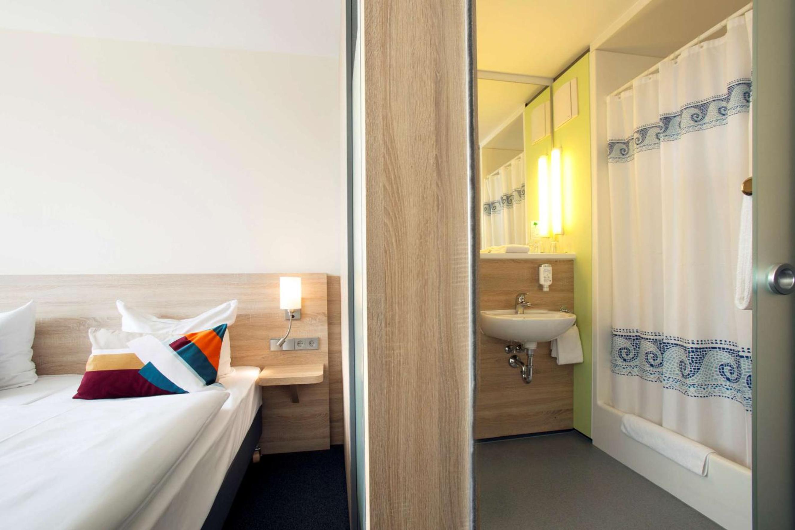  Double or Twin Room with Courtyard View photo 2