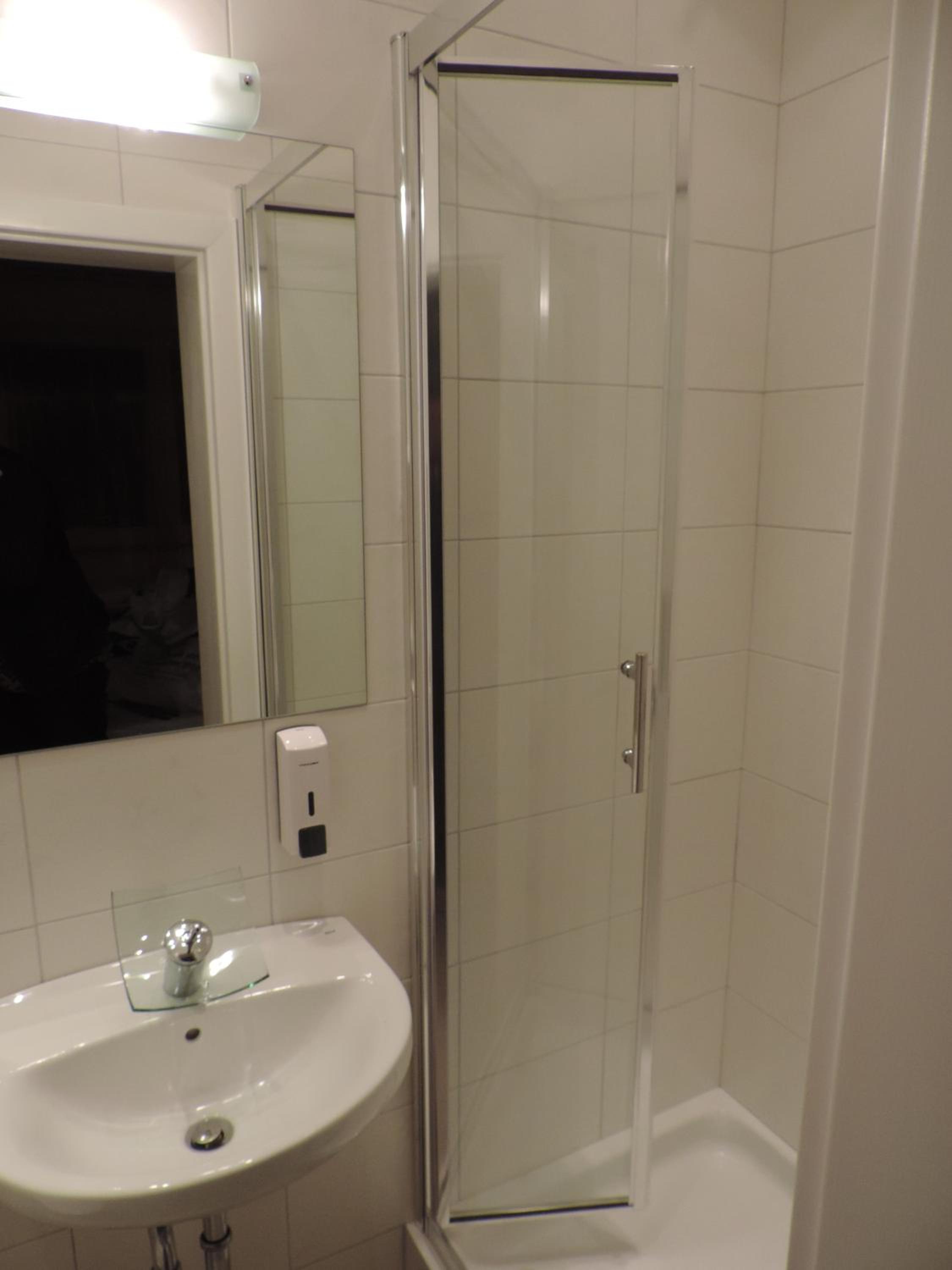 Double Room with Garden View - Photo 4