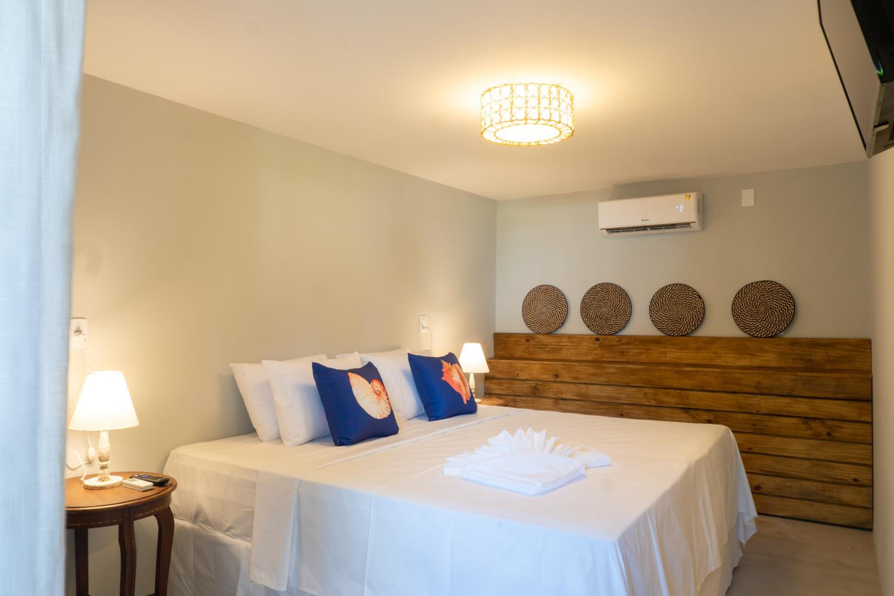 Deluxe Suite - Photo 10