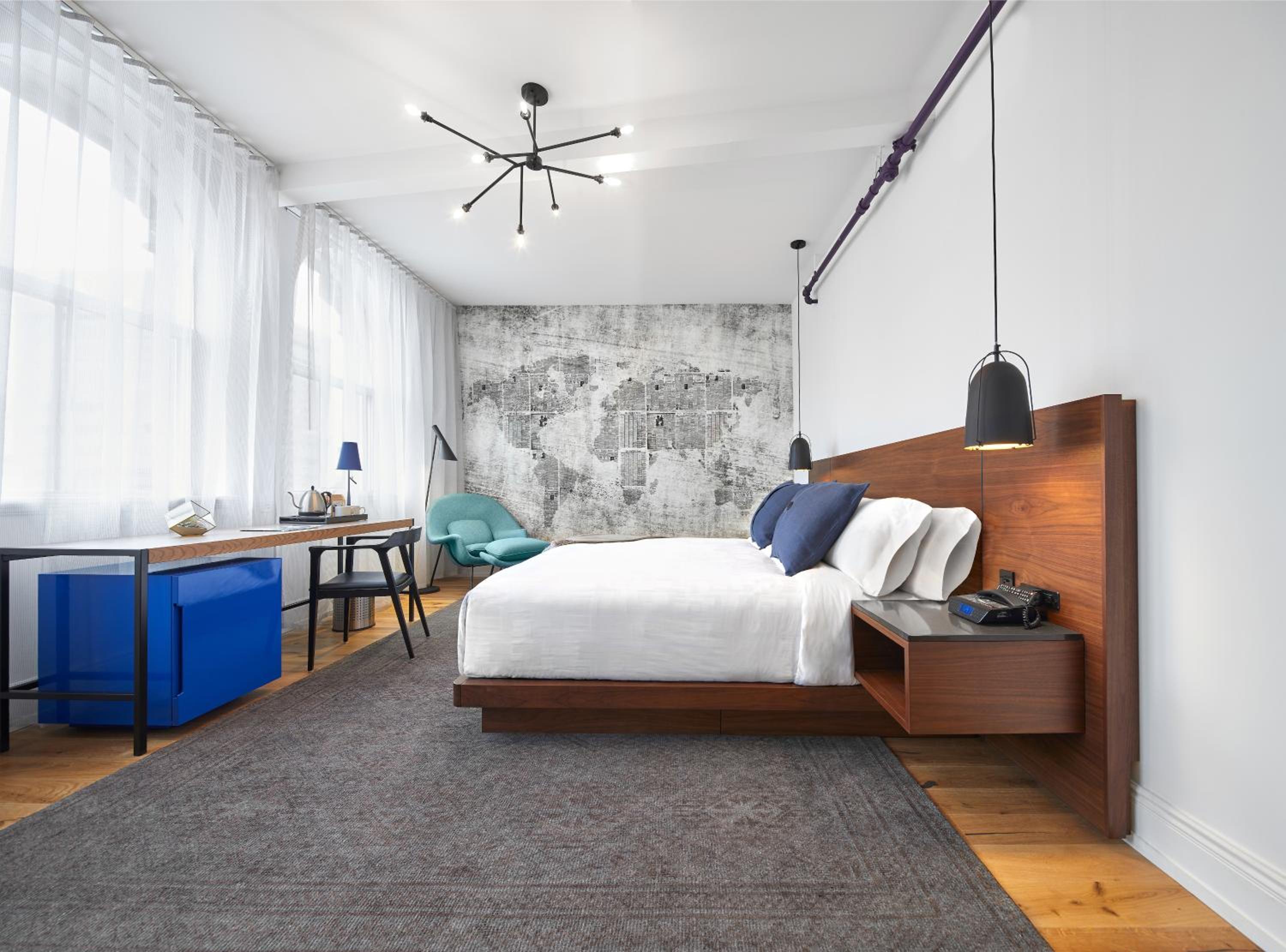 King Room with City View - Photo 2