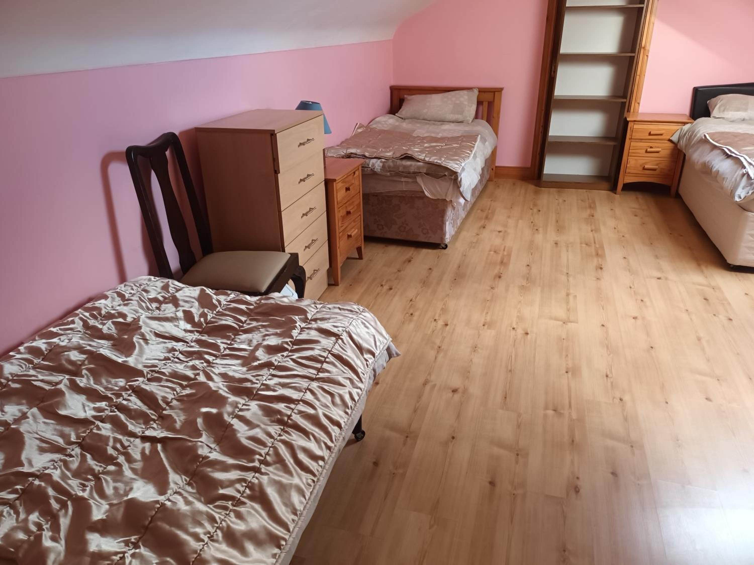 Three-Bedroom House - Photo 16