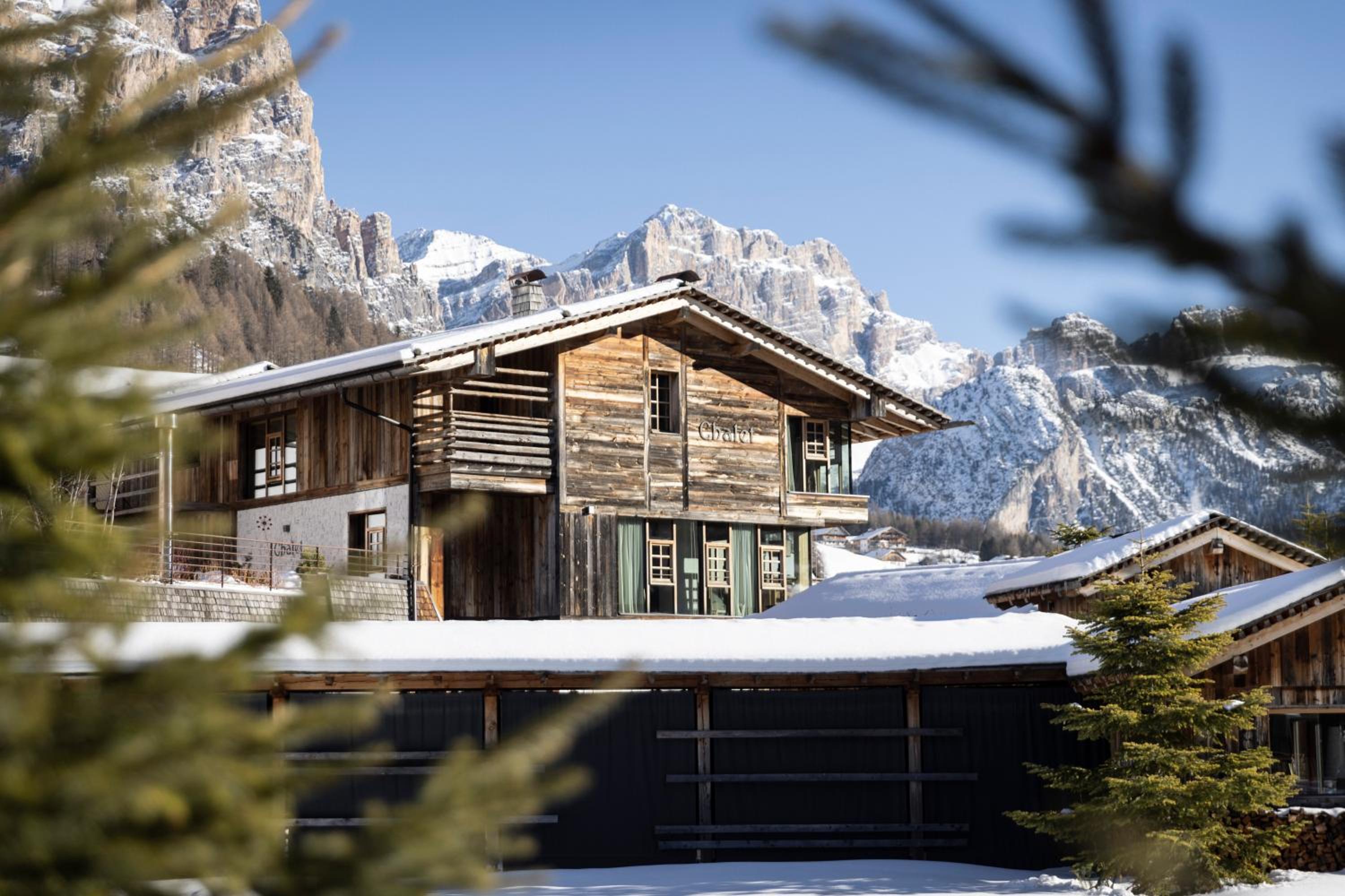 Chalet (2 Adults) - Photo 8