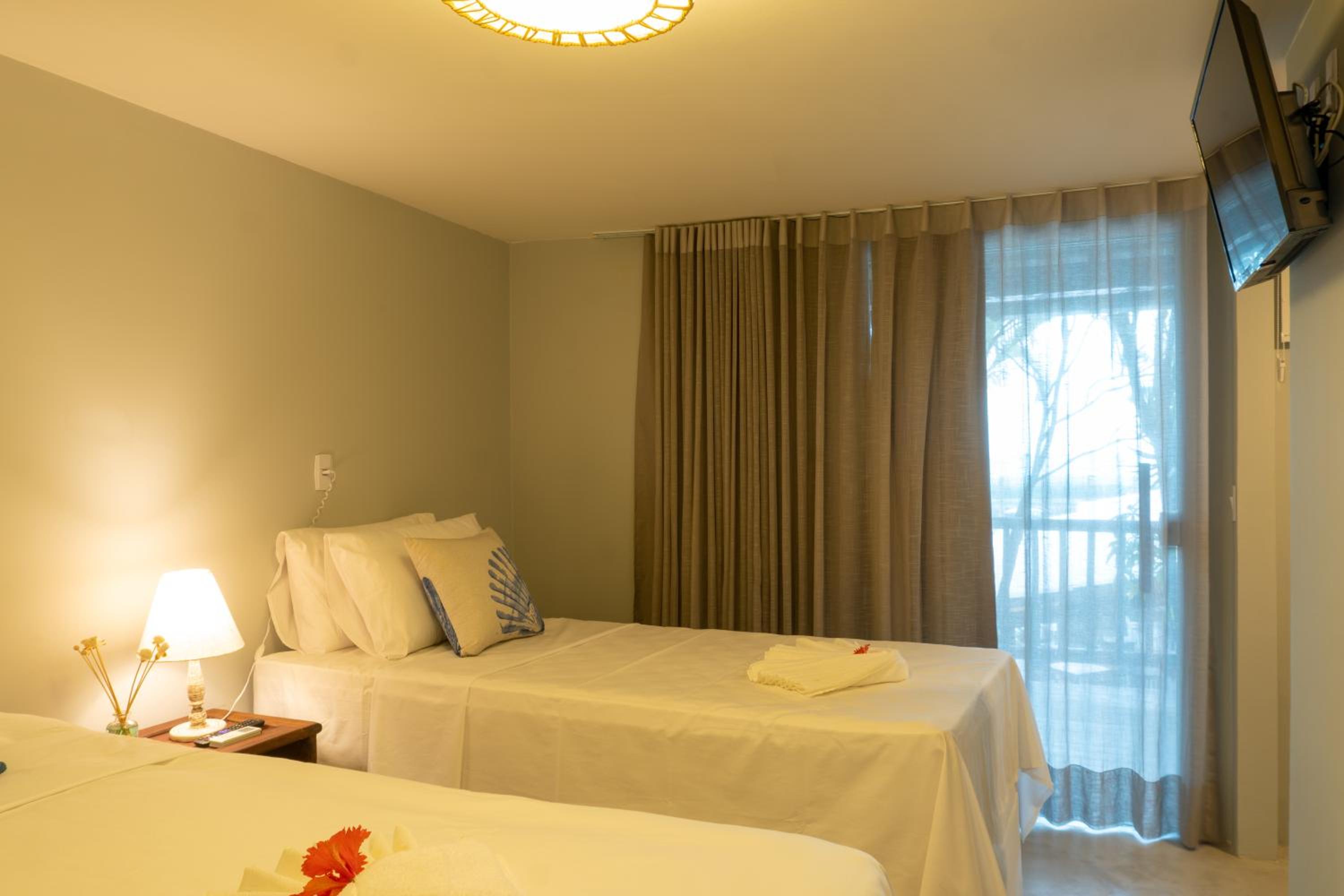 Deluxe Suite - Photo 1