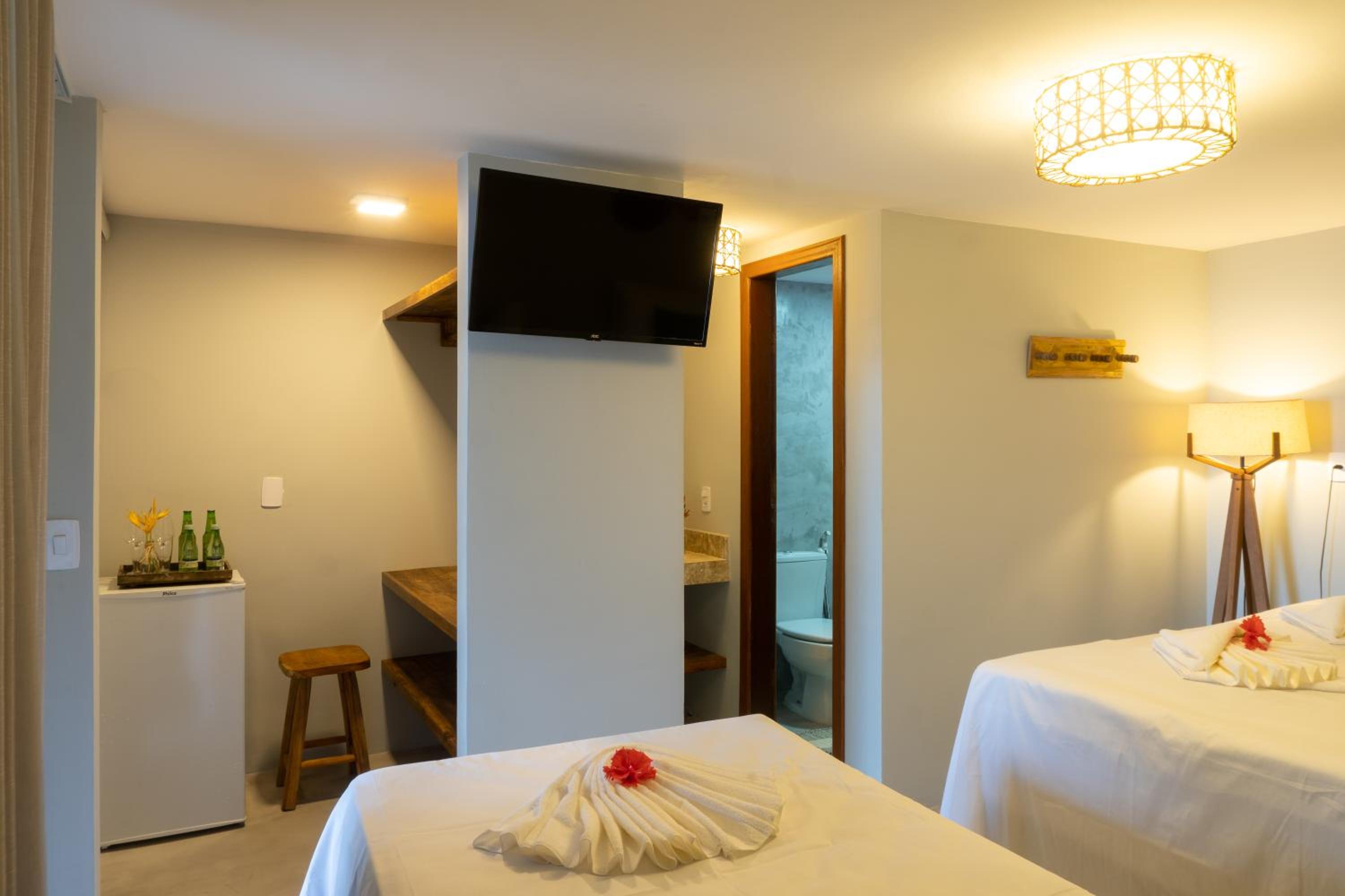 Superior Suite - Photo 18