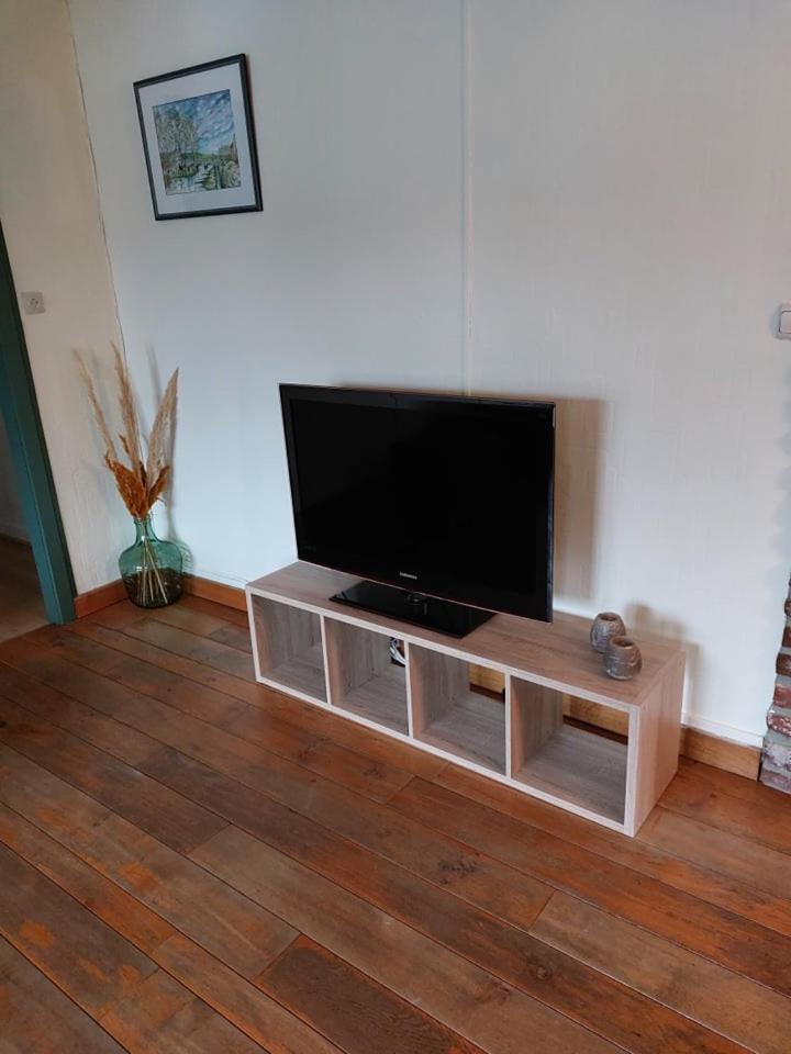Three-Bedroom Apartment photo 1
