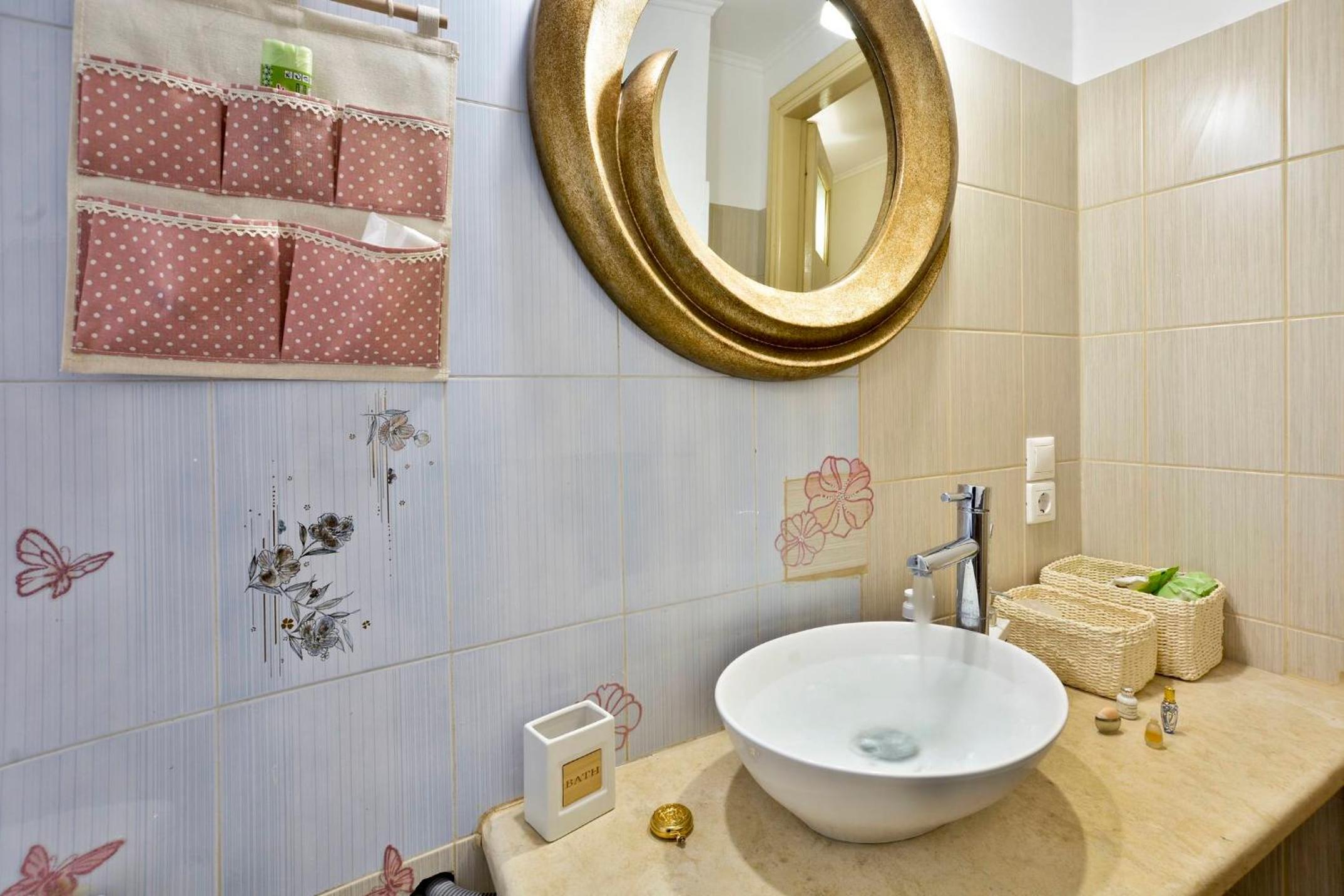 Two-Bedroom Apartment - Photo 12