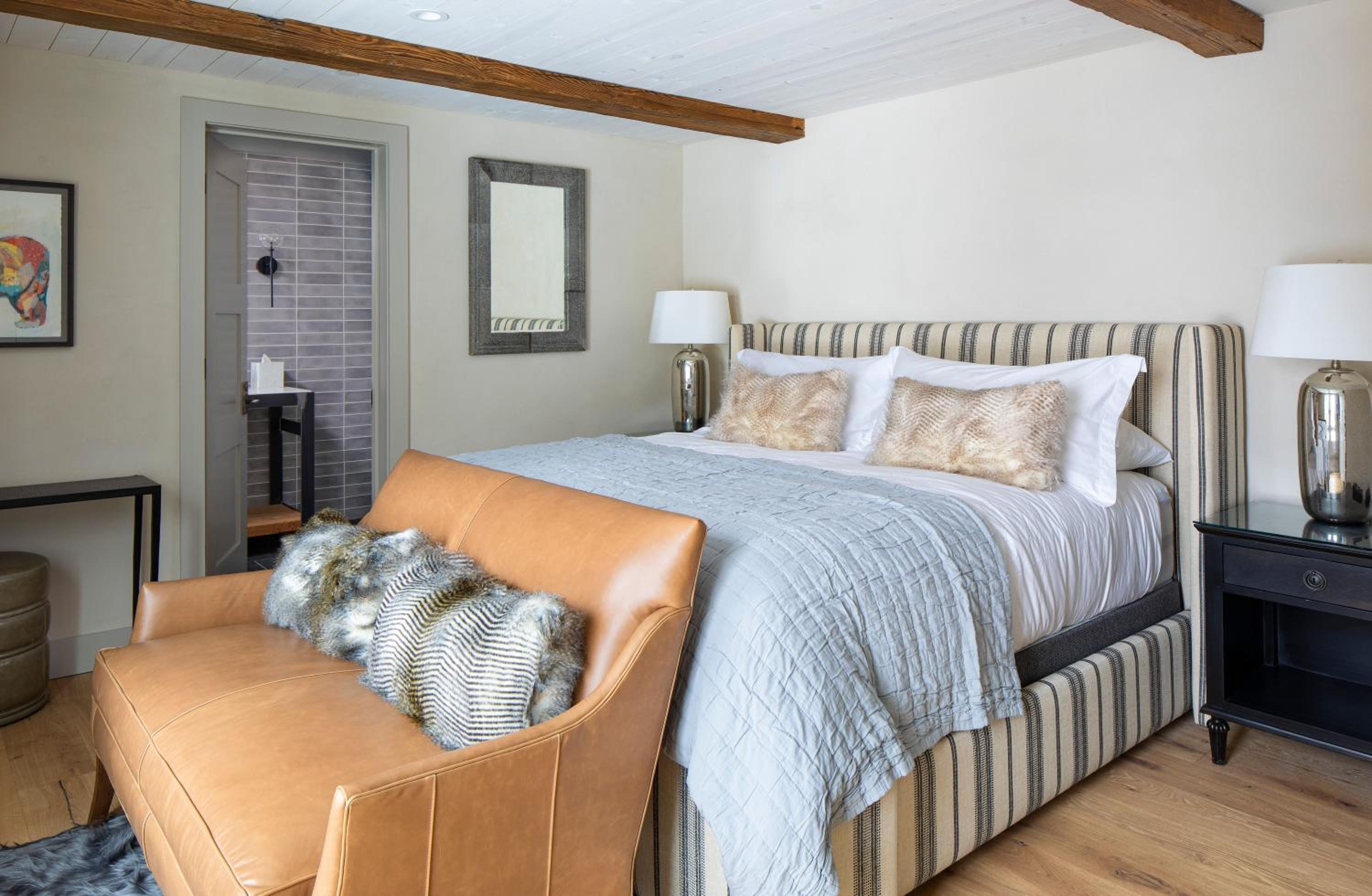 King Room with Mountain View
