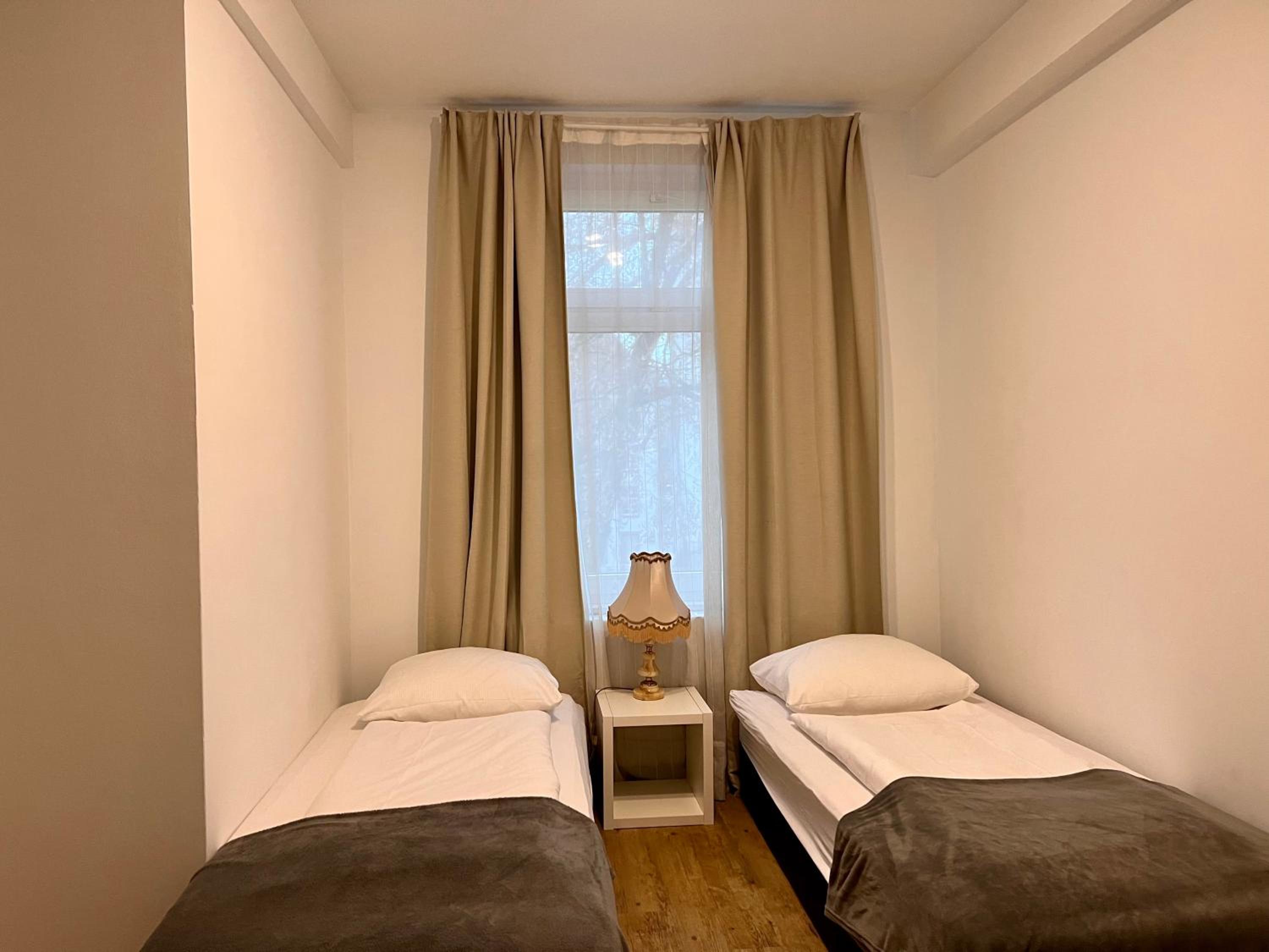 Three-Bedroom Apartment No Rhine River View  - Photo 10