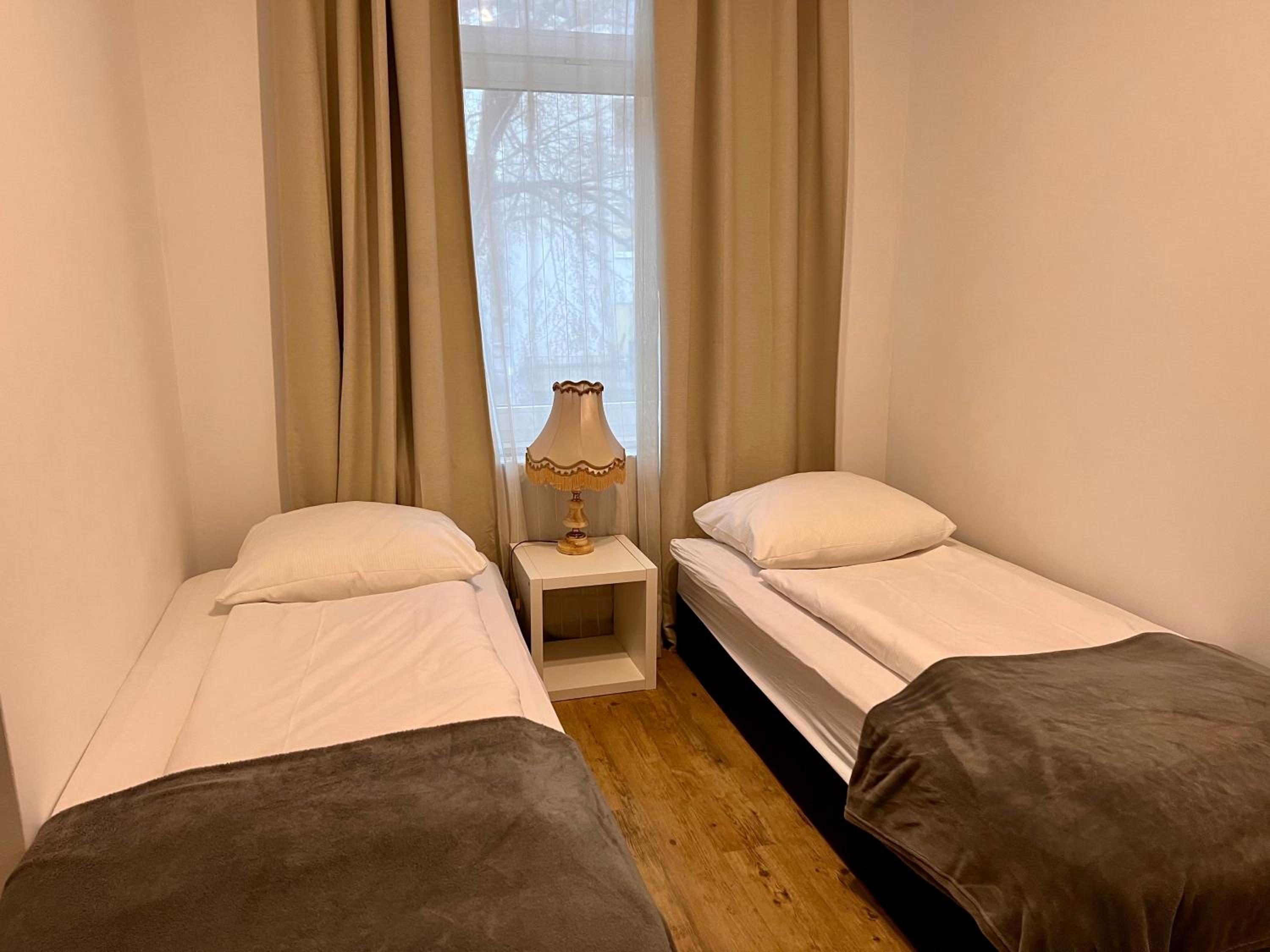 Three-Bedroom Apartment No Rhine River View  - Photo 11