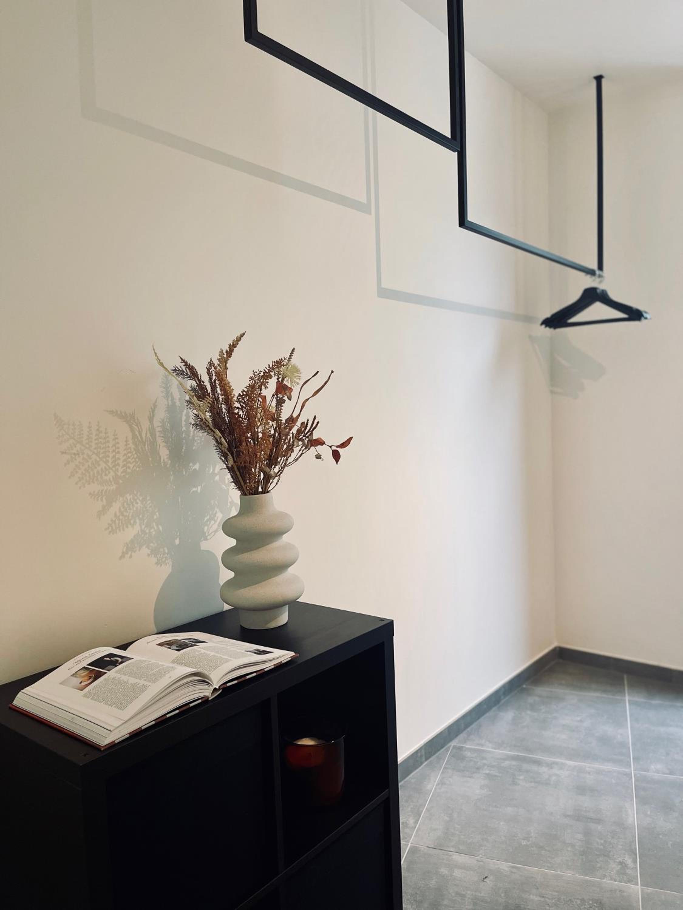 Two-Bedroom Apartment - Photo 9