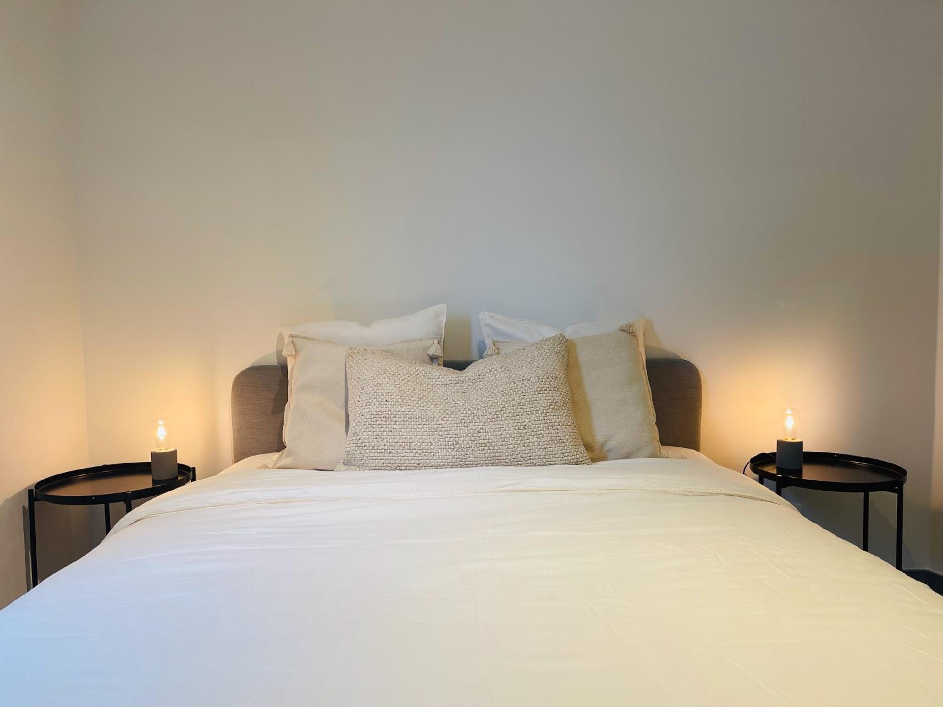 Two-Bedroom Apartment - Photo 11