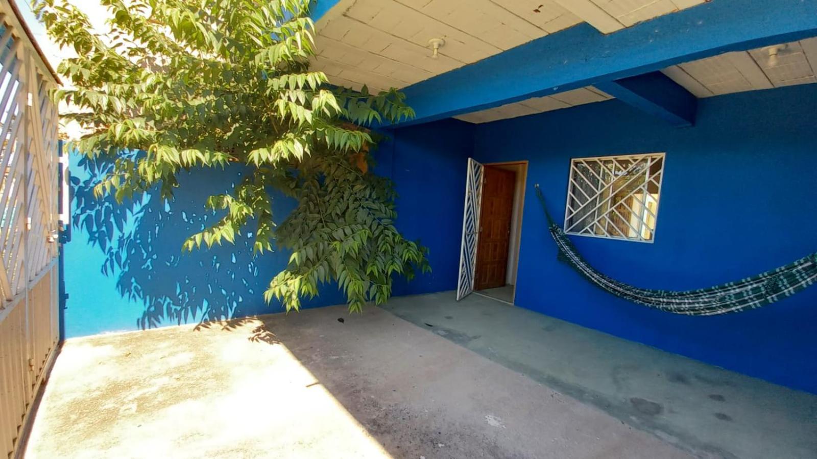 Three-Bedroom House photo 3