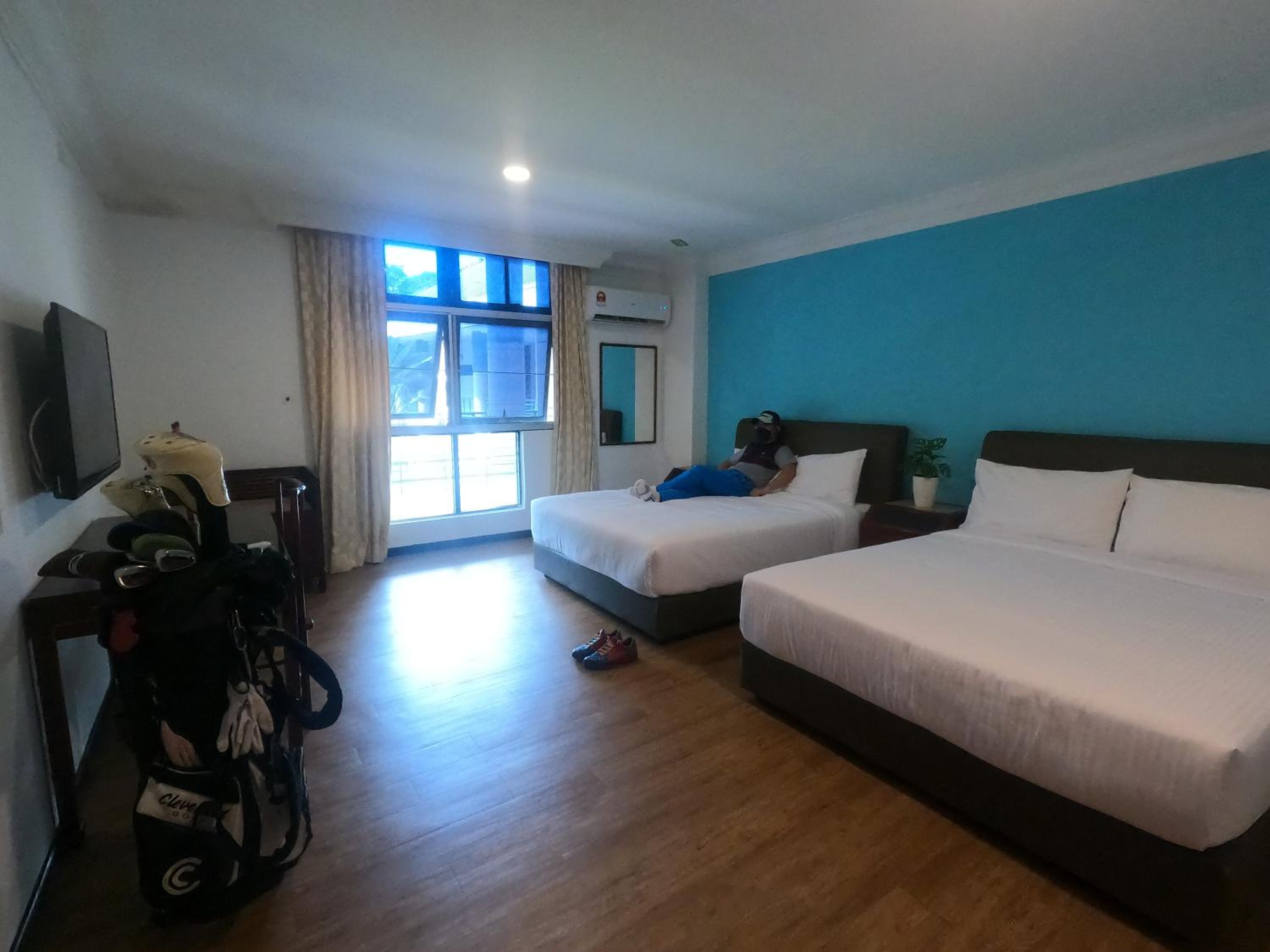 Family Double Room - Photo 9