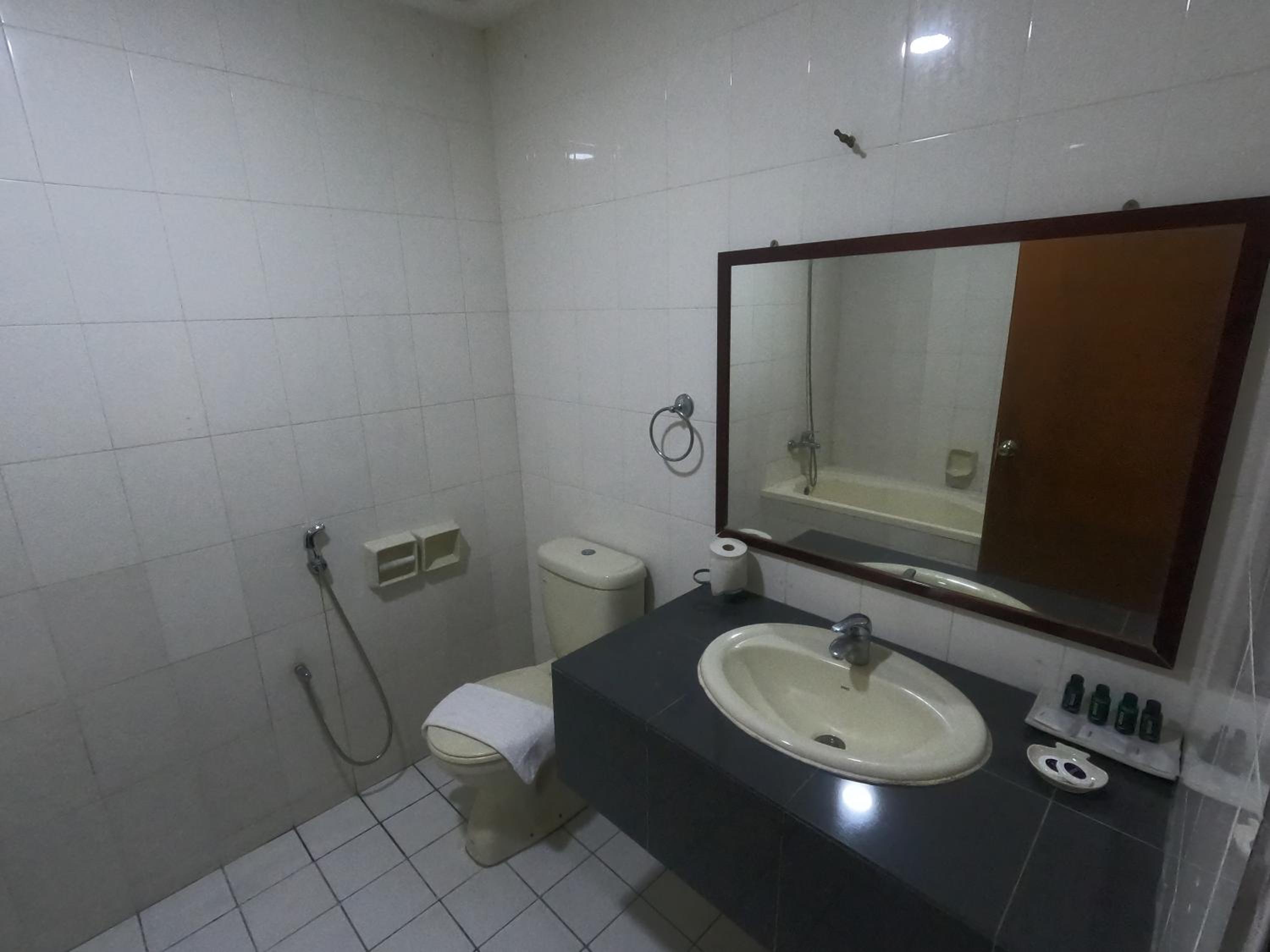 Superior Twin Room - Photo 2