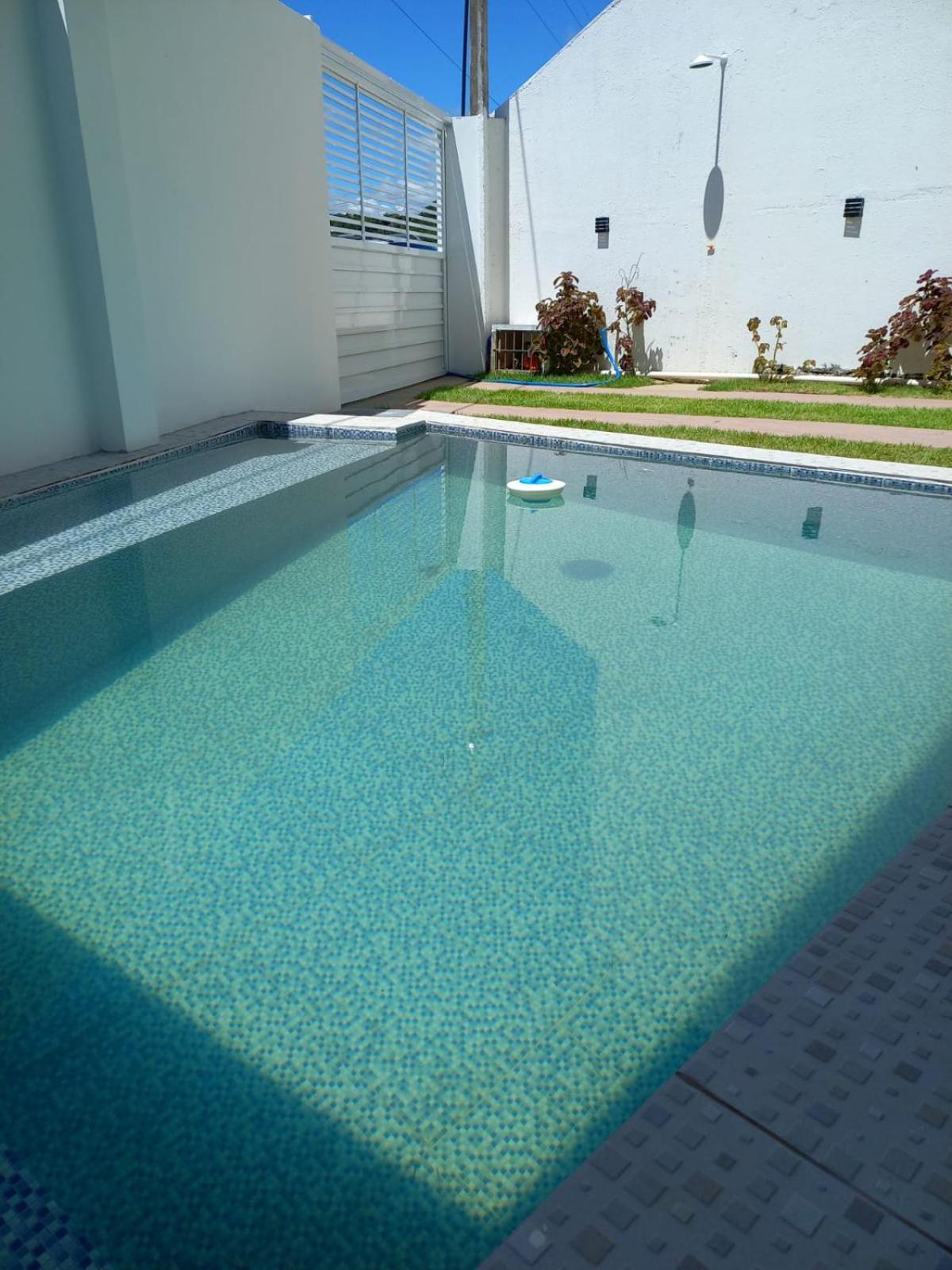 Villa with Private Pool - Photo 6