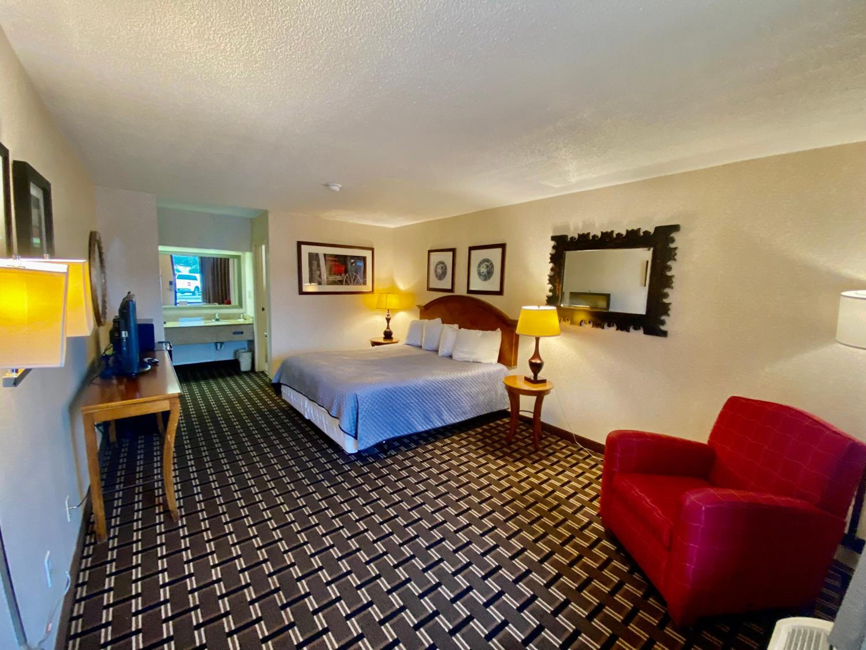 Standard King Room - Non-Smoking  photo 1