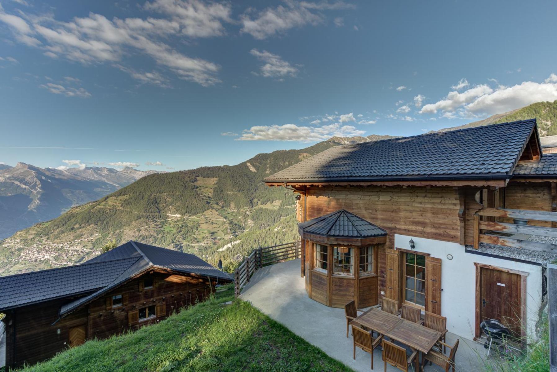 Chalet photo 2