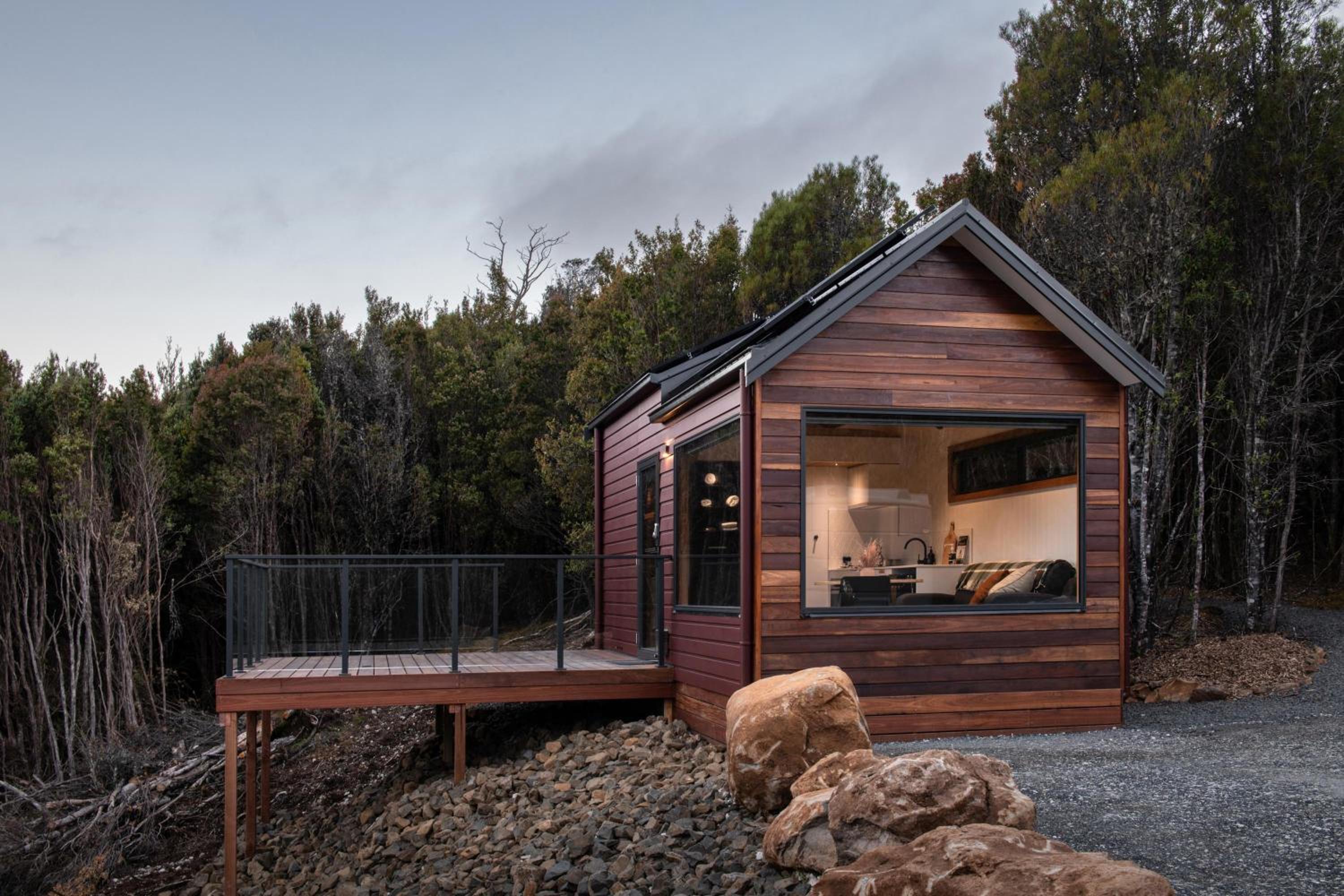 One-Bedroom Chalet - Hillside Dogwood