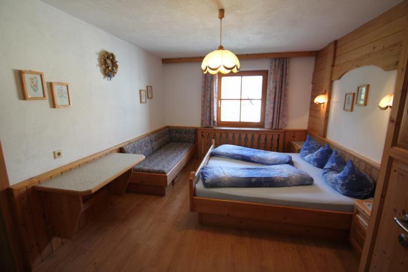 Comfort Two-Bedroom Apartment photo 3