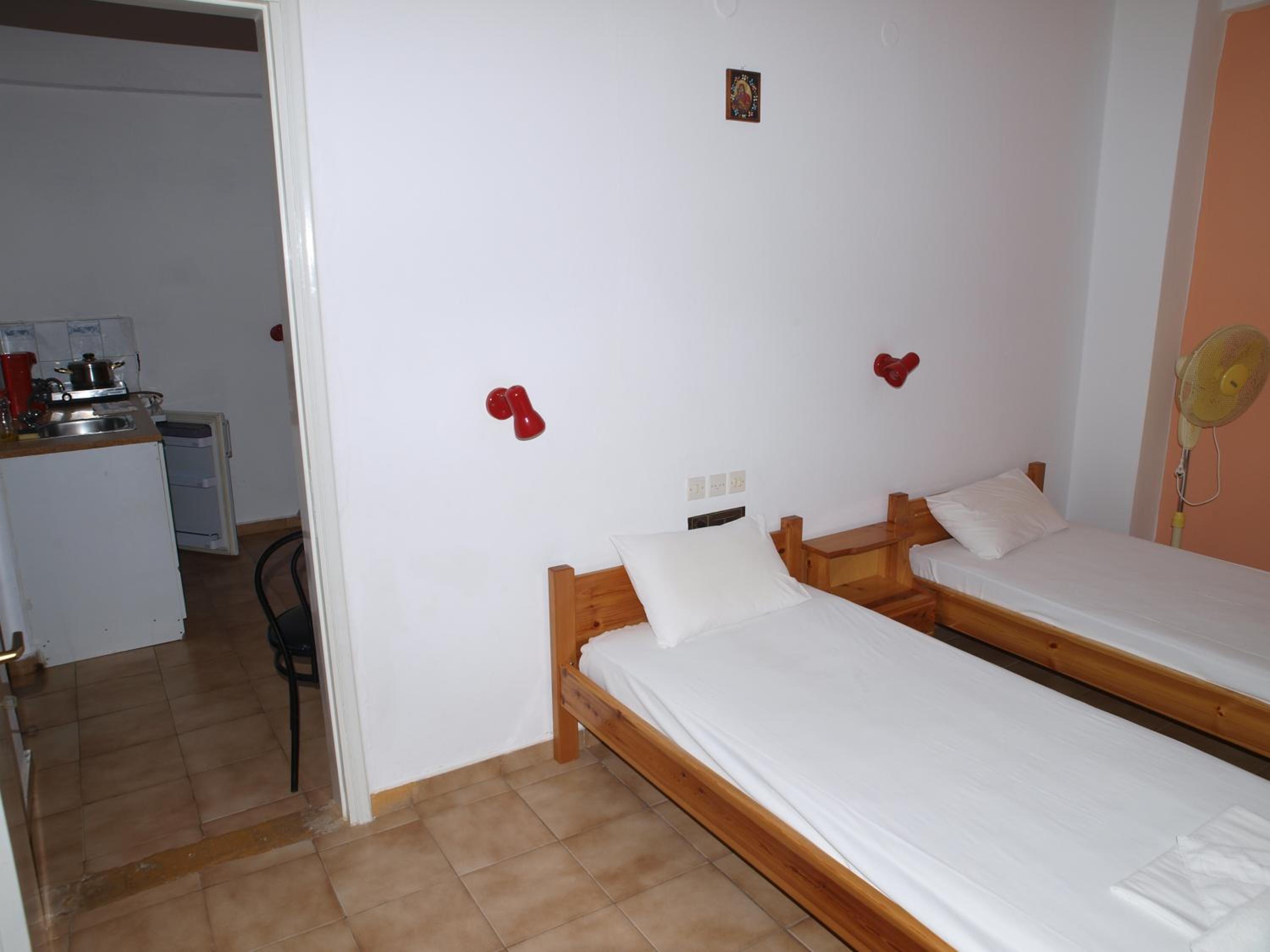 One-Bedroom Apartment - Photo 24