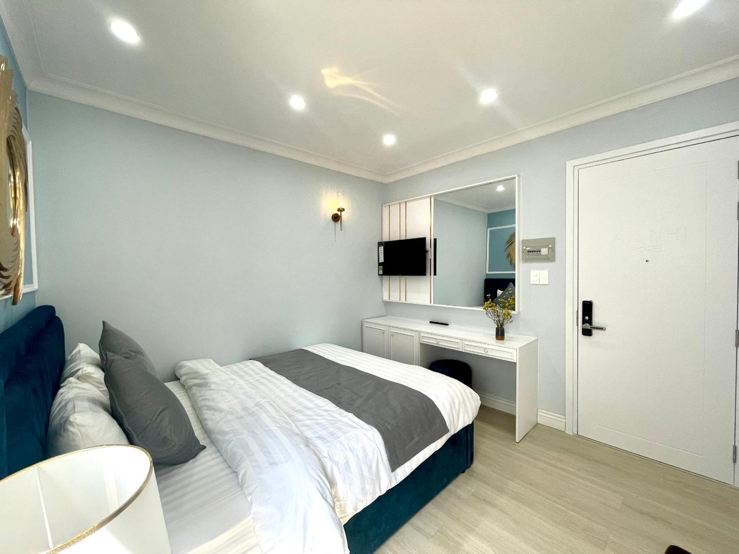 Deluxe Double Room - Photo 10