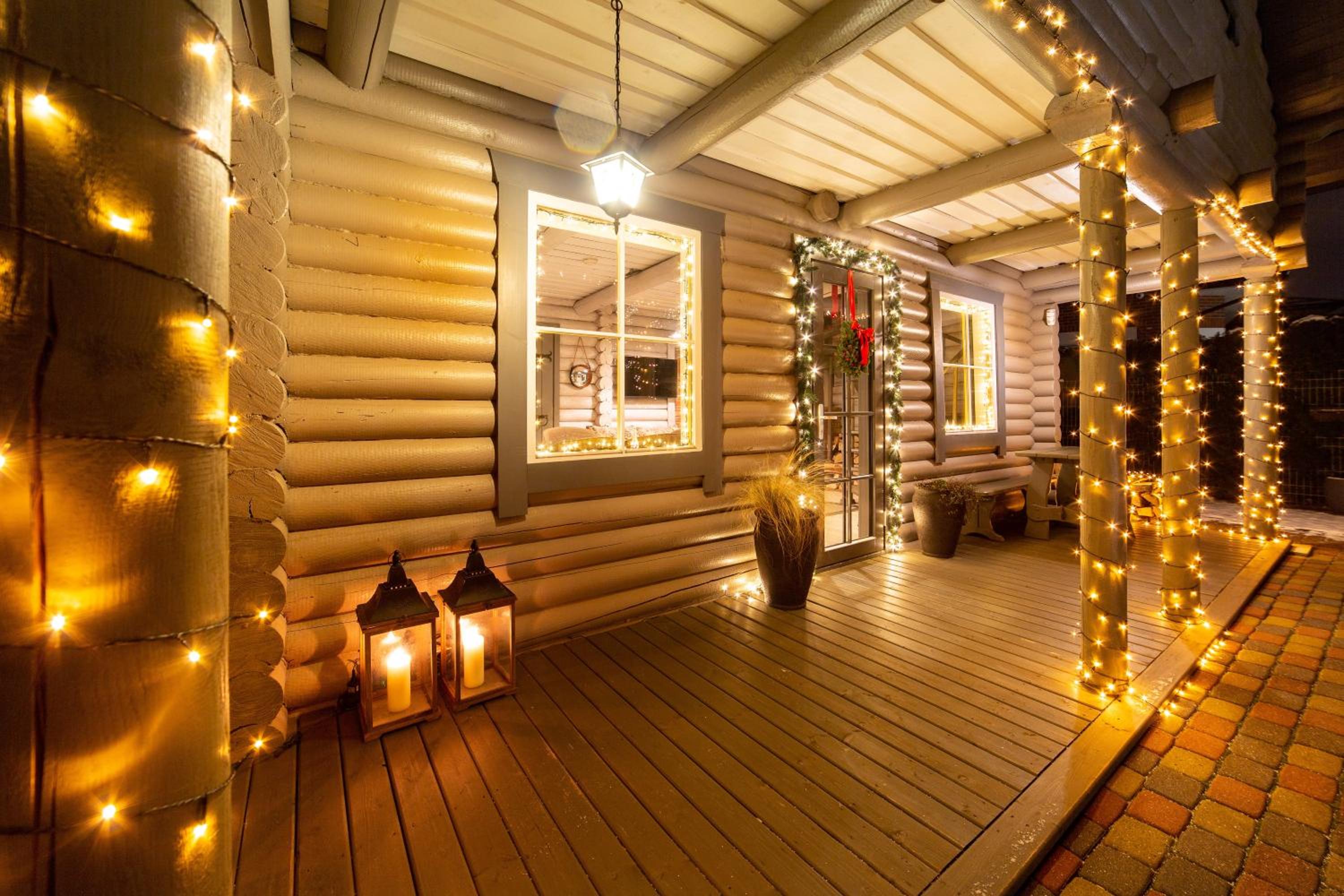 Three-Bedroom House - Photo 26