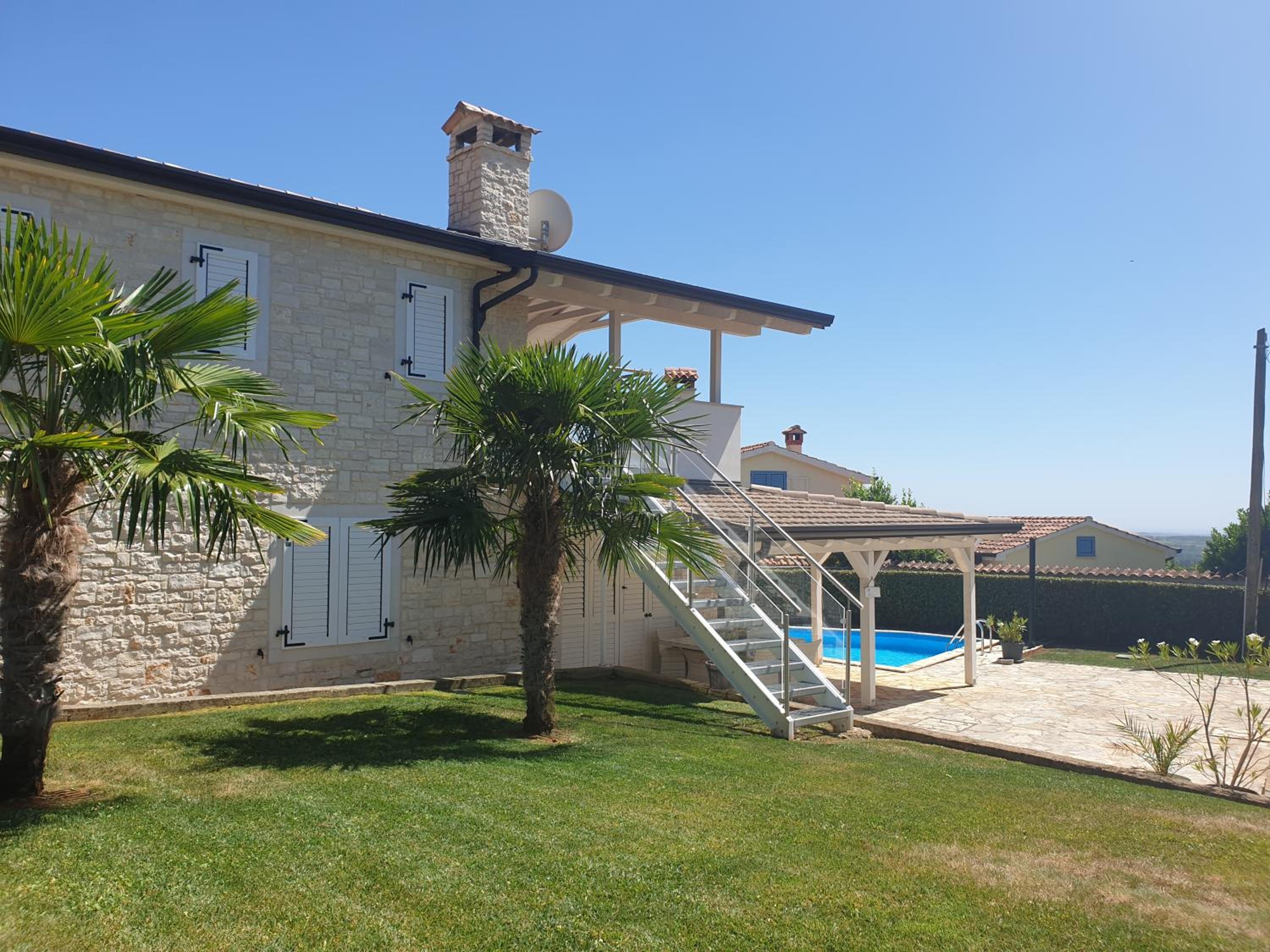Three-Bedroom Villa photo 2