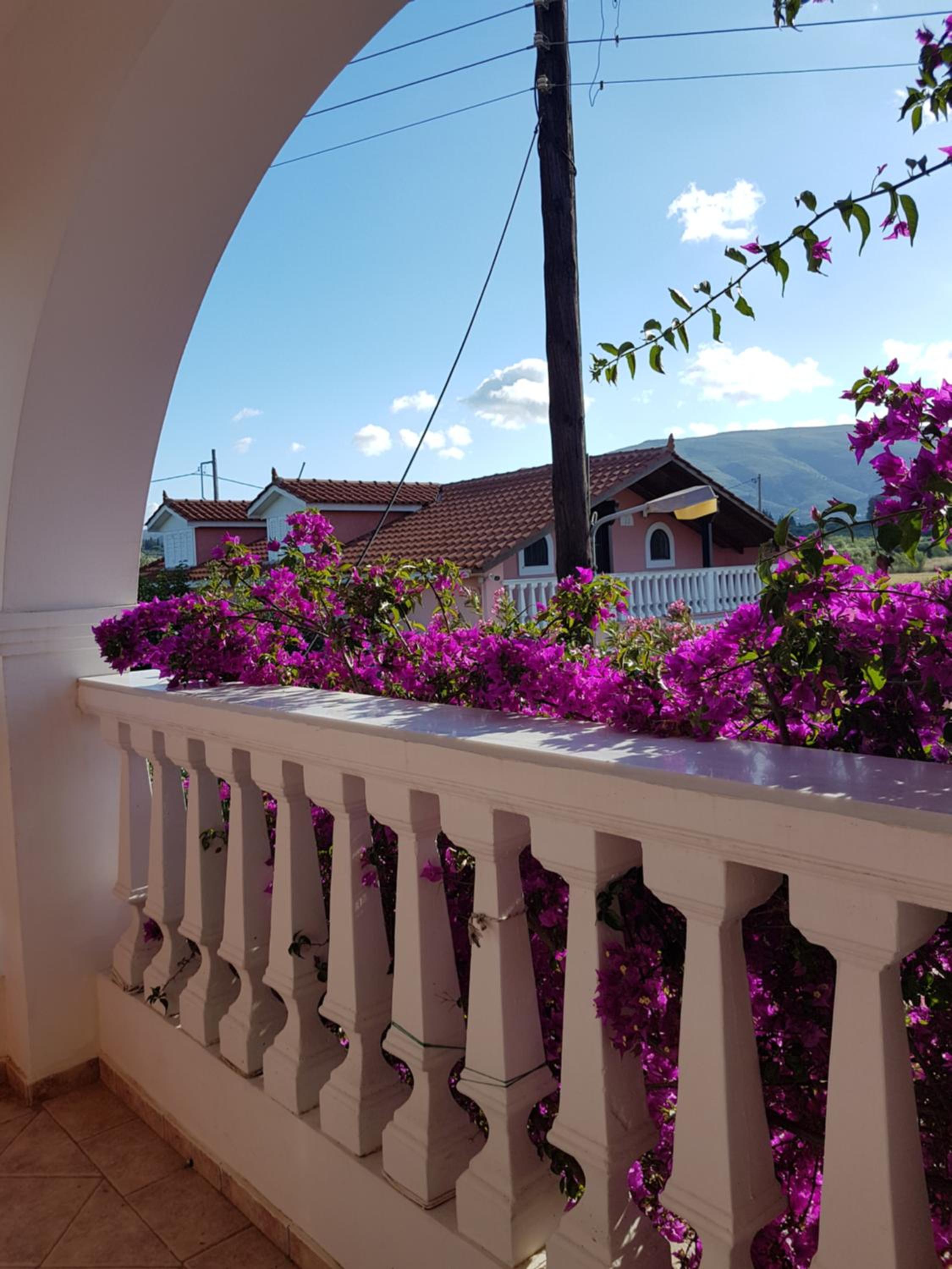 Deluxe Double or Twin Room with Balcony - Photo 23