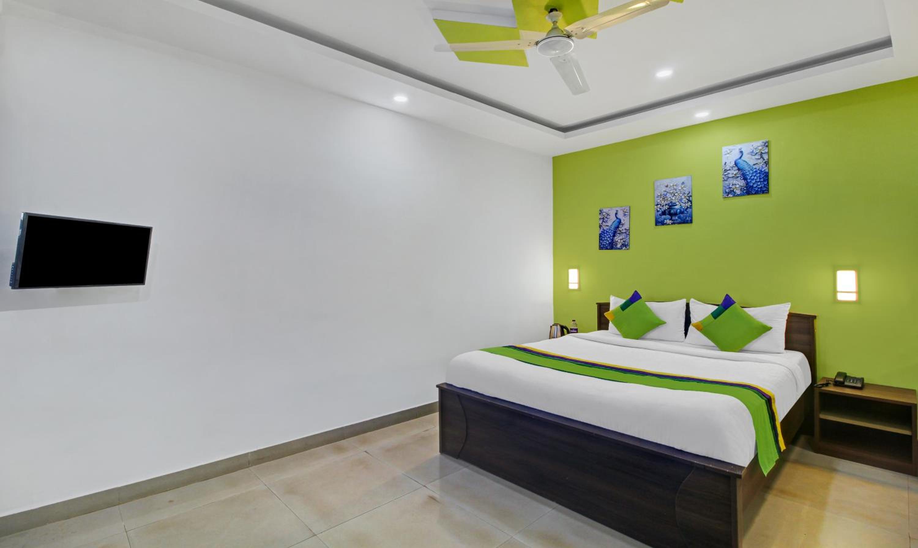 Standard Room - Photo 8