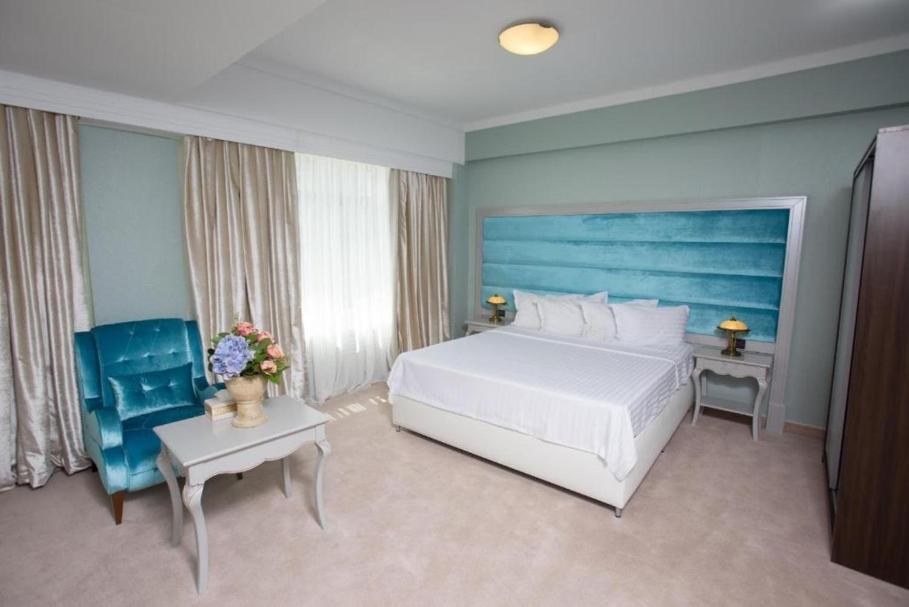 Superior Double Room - Photo 3
