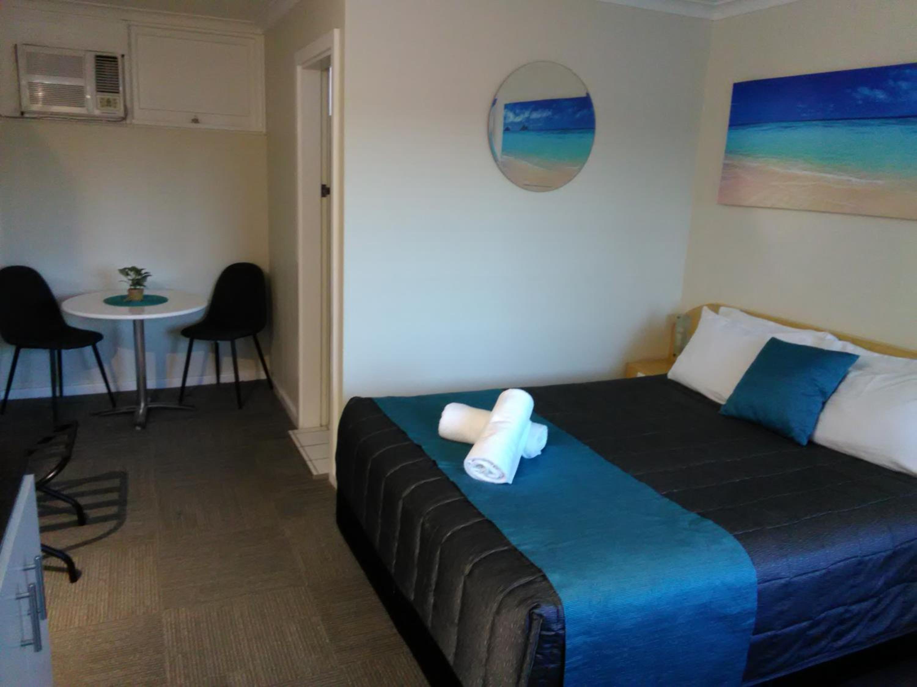 Standard Queen Room - Photo 2