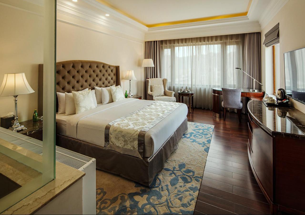 Deluxe Room - Photo 1