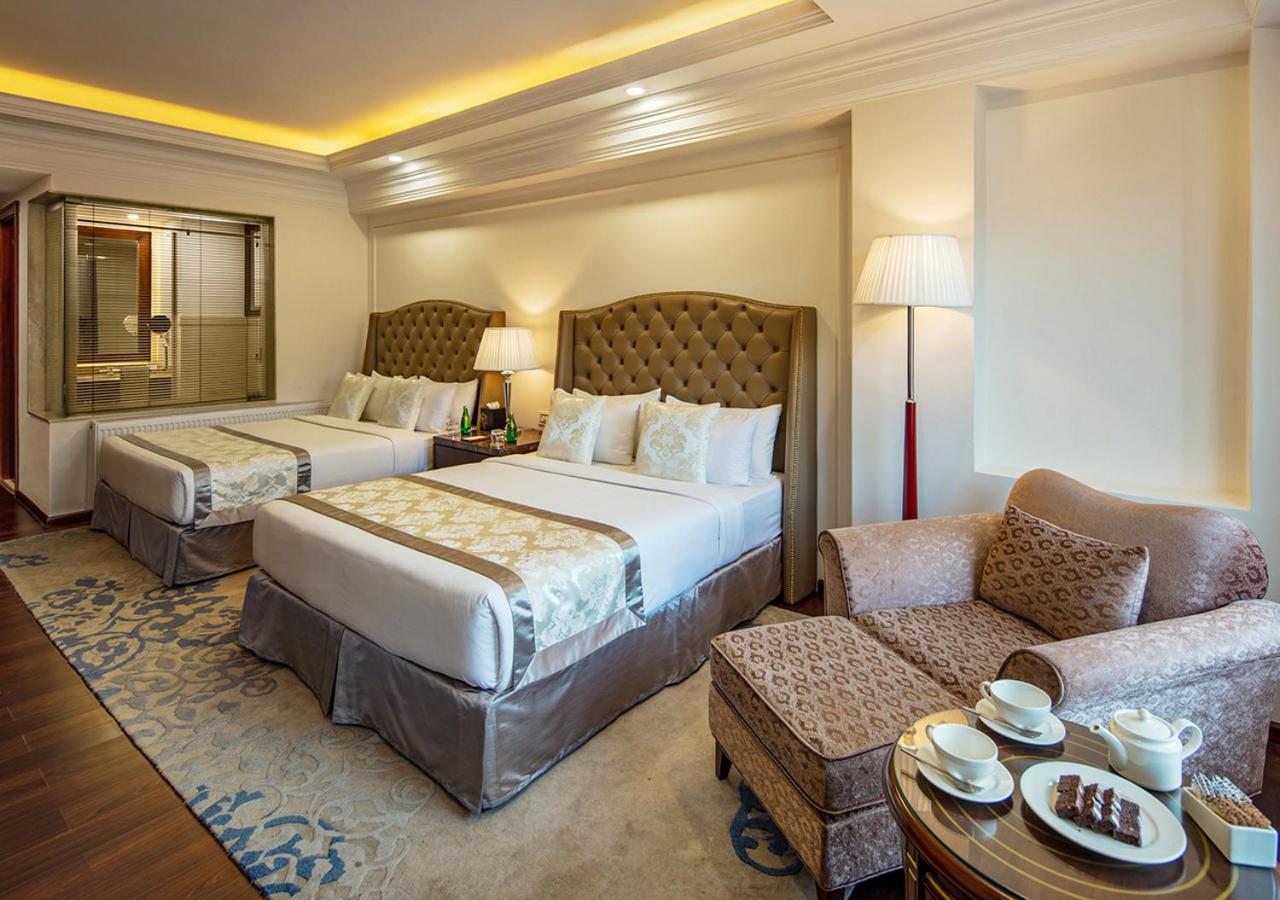 Deluxe Twin Room - Photo 2