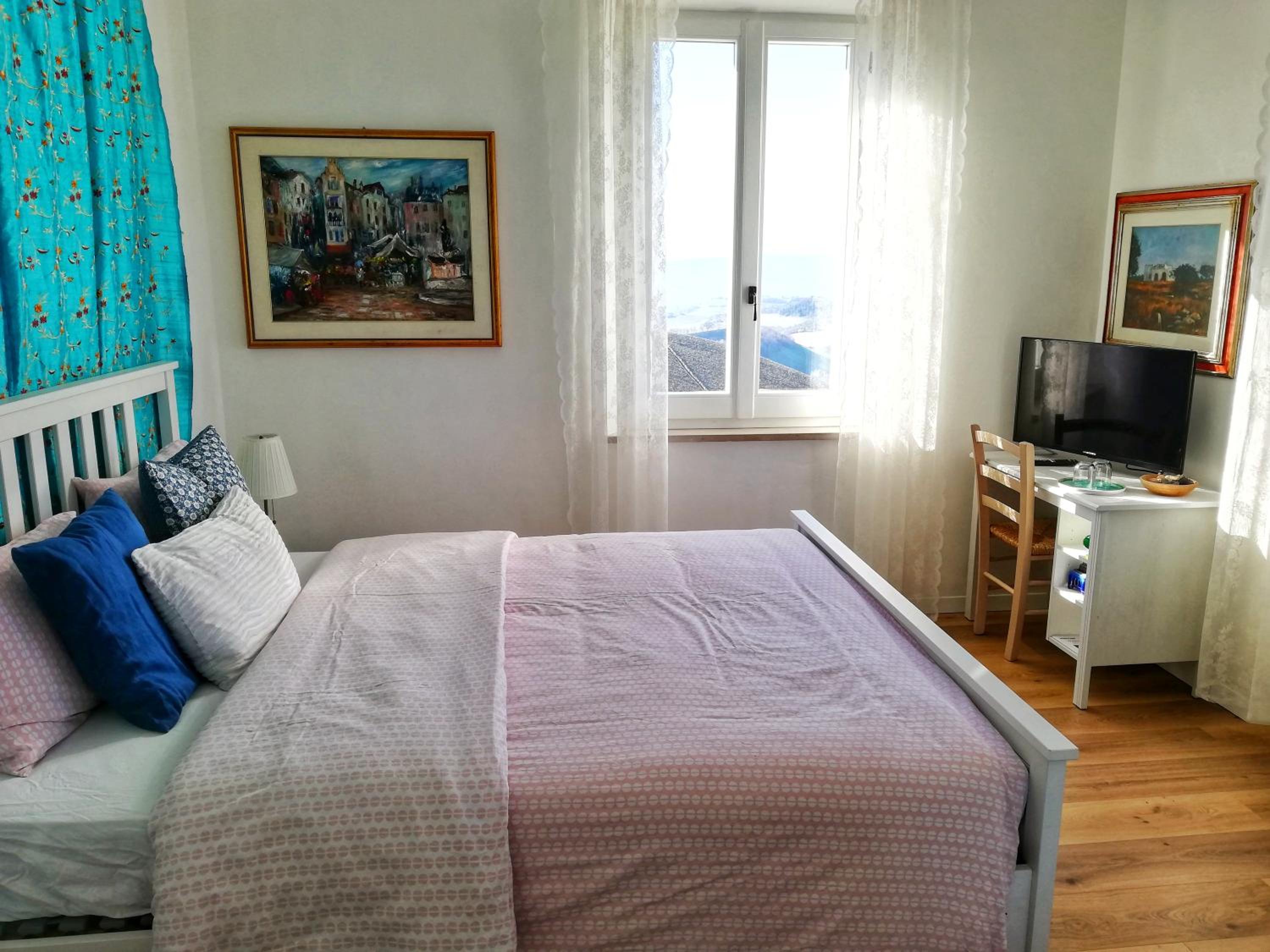 Double Room with Private Bathroom photo 2