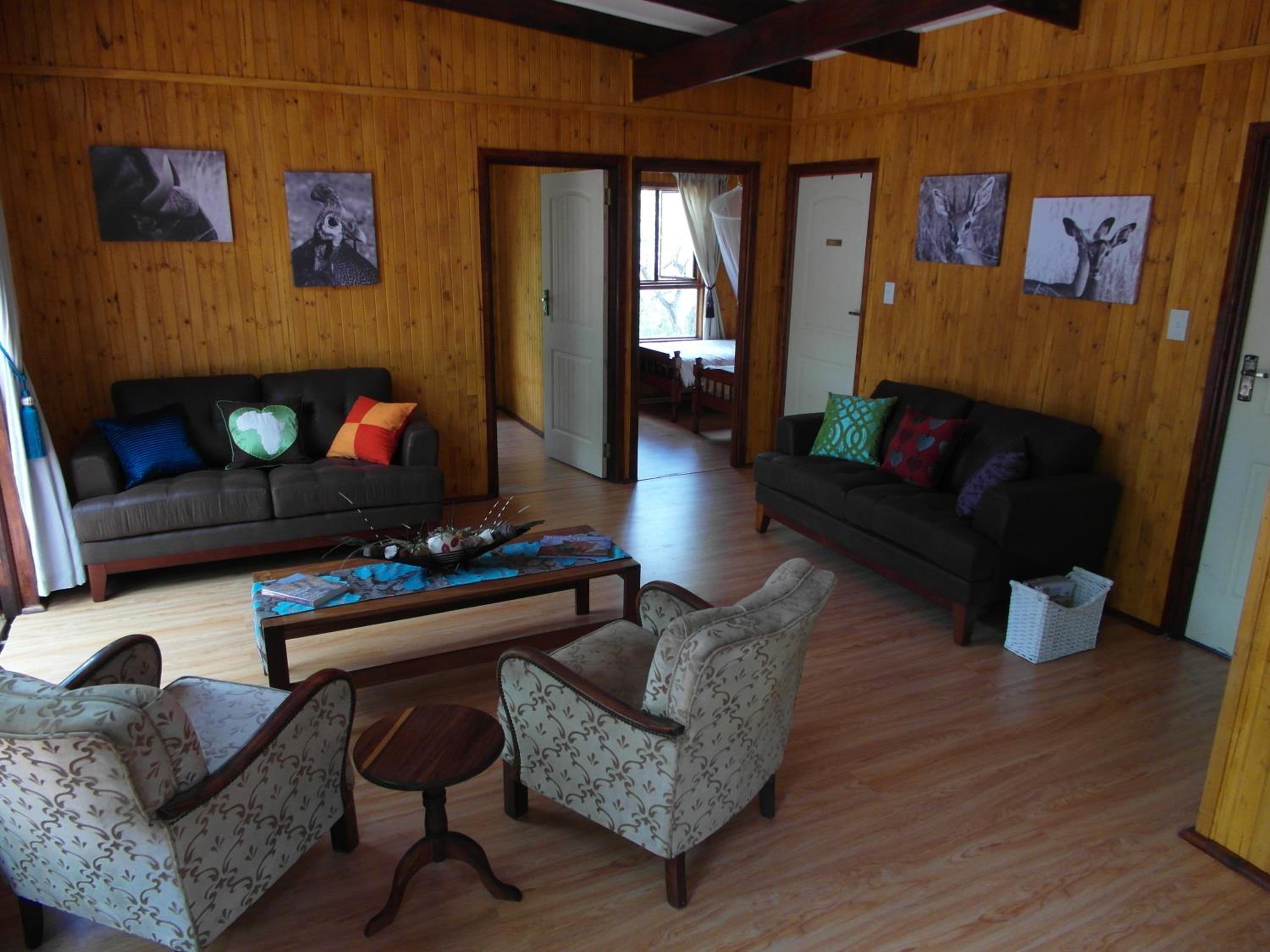 Cabin with River View photo 3