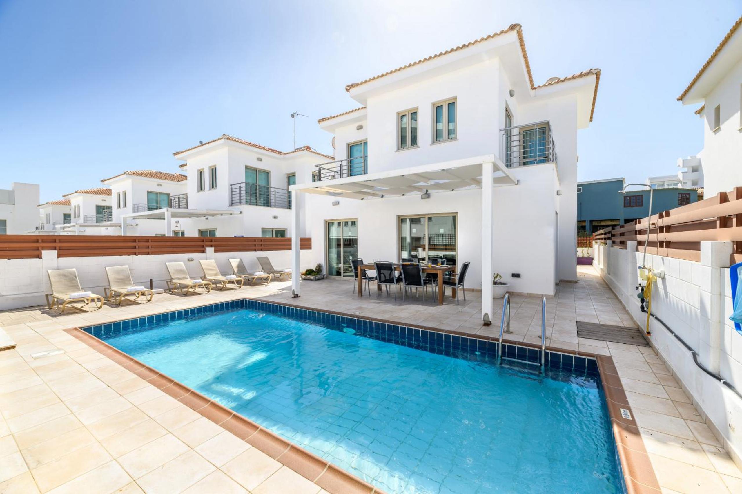 Sunrise 2 - Four-bedroom Villa with Private Pool photo 1