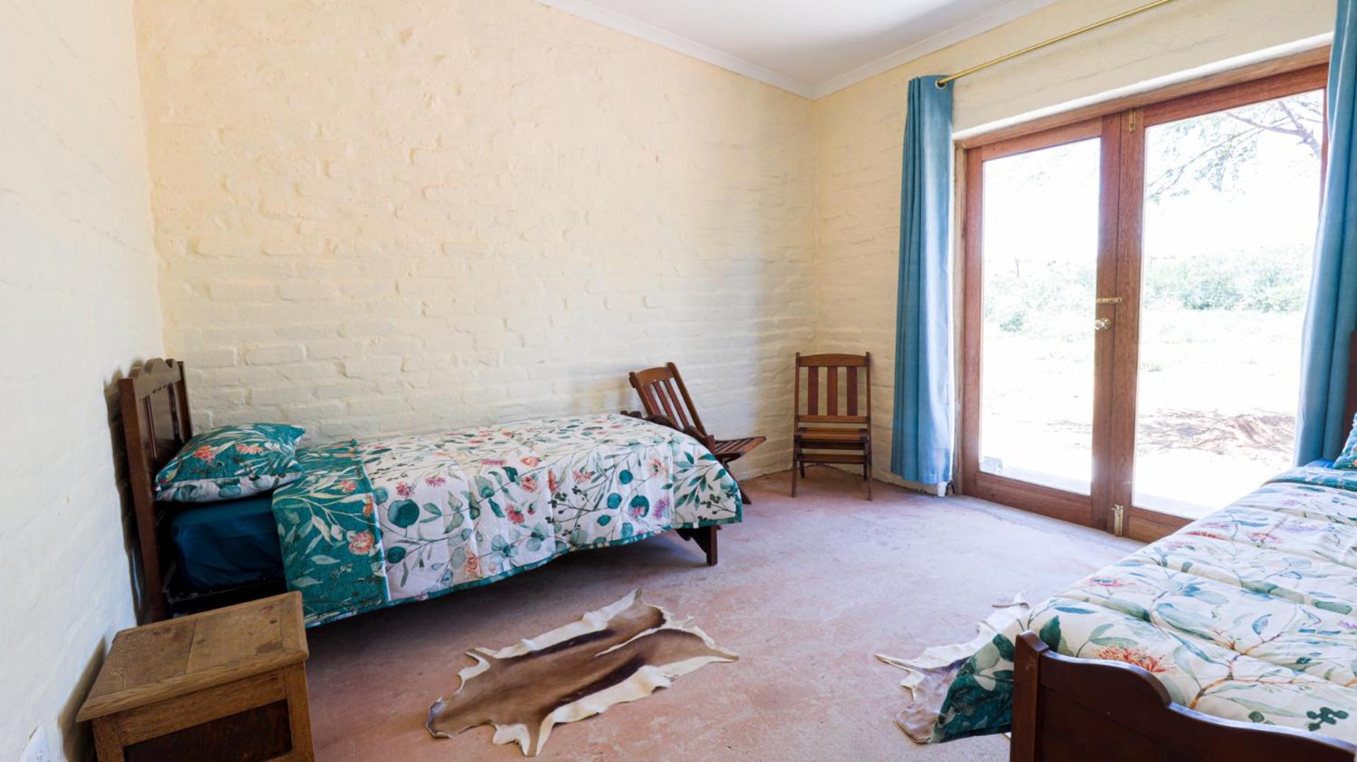 Two-Bedroom Chalet - Photo 10