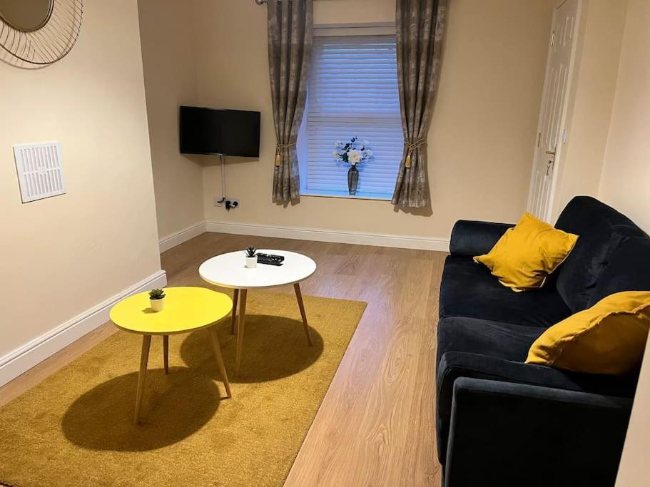 Three-Bedroom Apartment photo 1