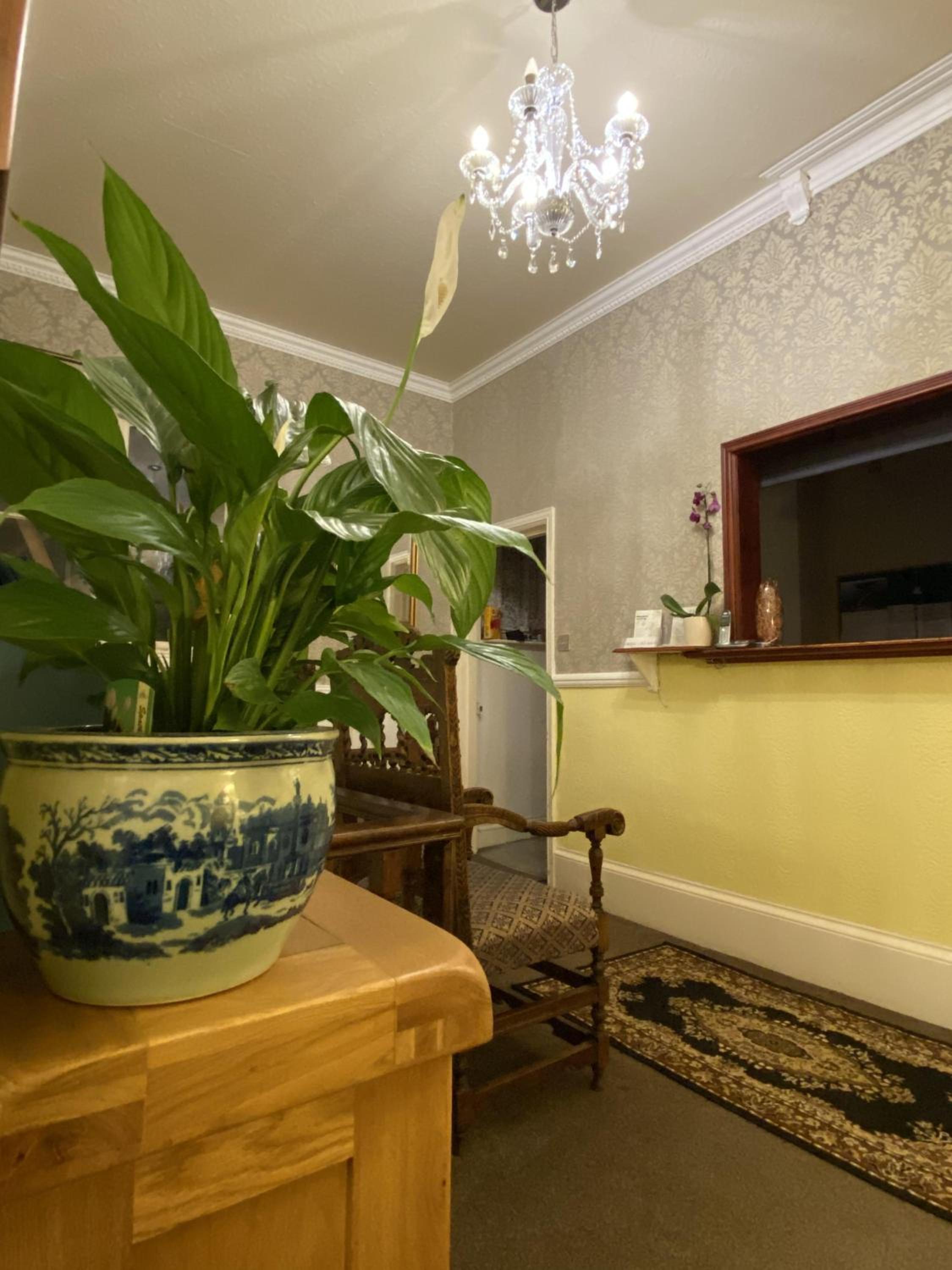 Standard Double Room - Photo 19