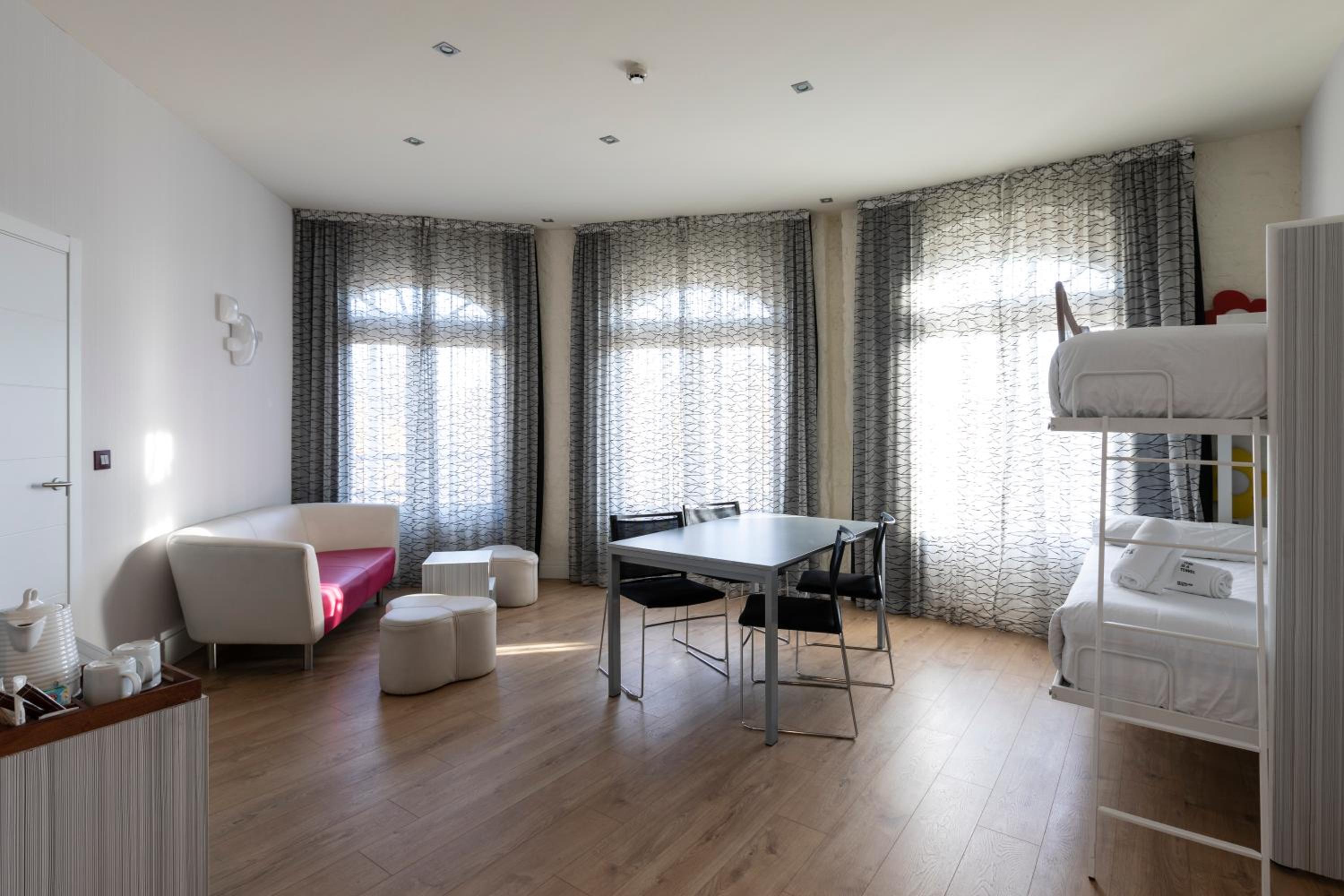 Junior Suite (4 Adults) - Photo 5