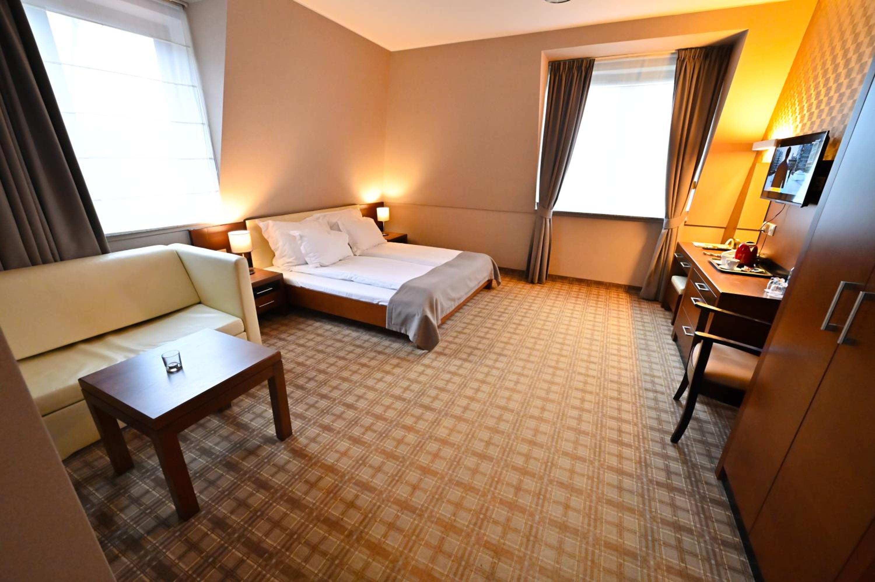 Deluxe Double Room - Photo 2