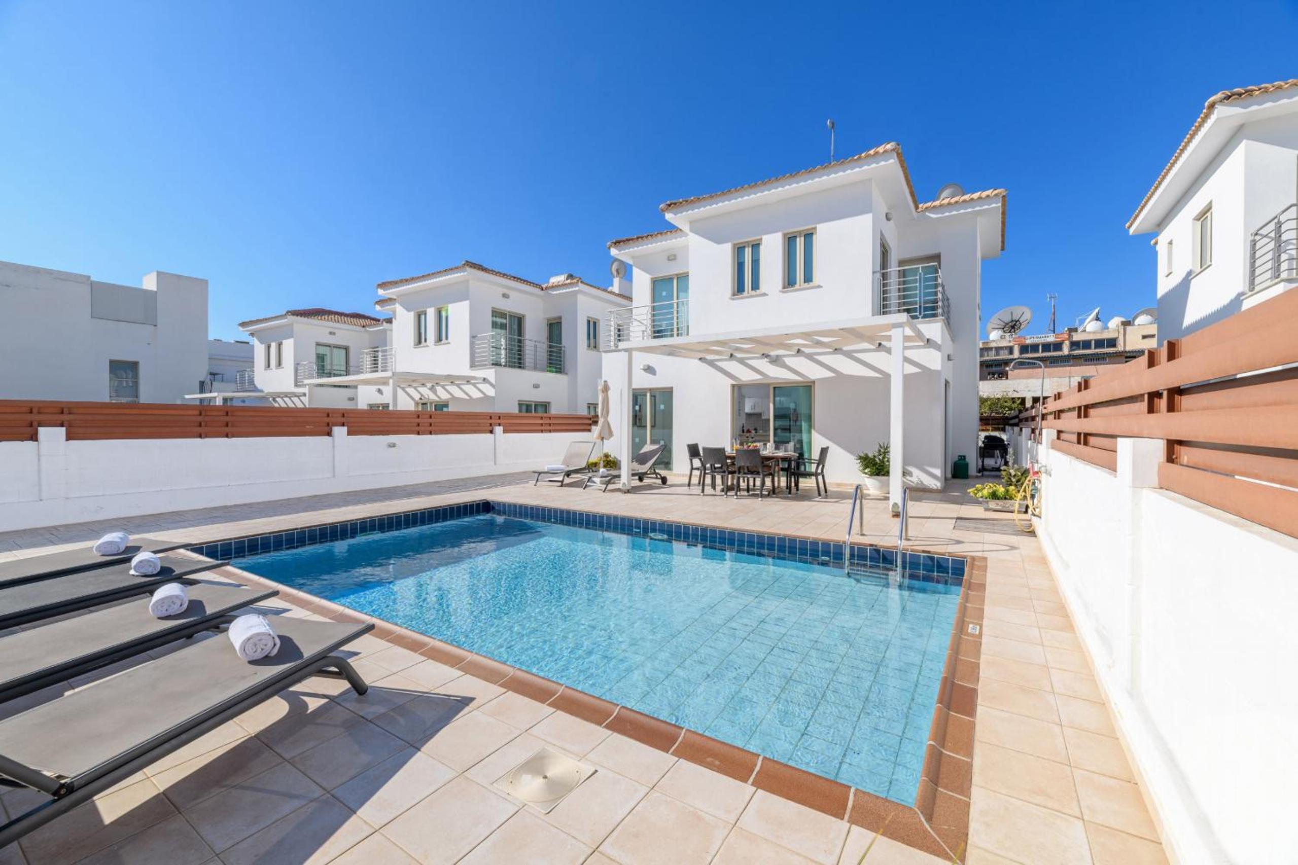 Sunrise 4 - Four-bedroom Villa with Private Pool photo 1
